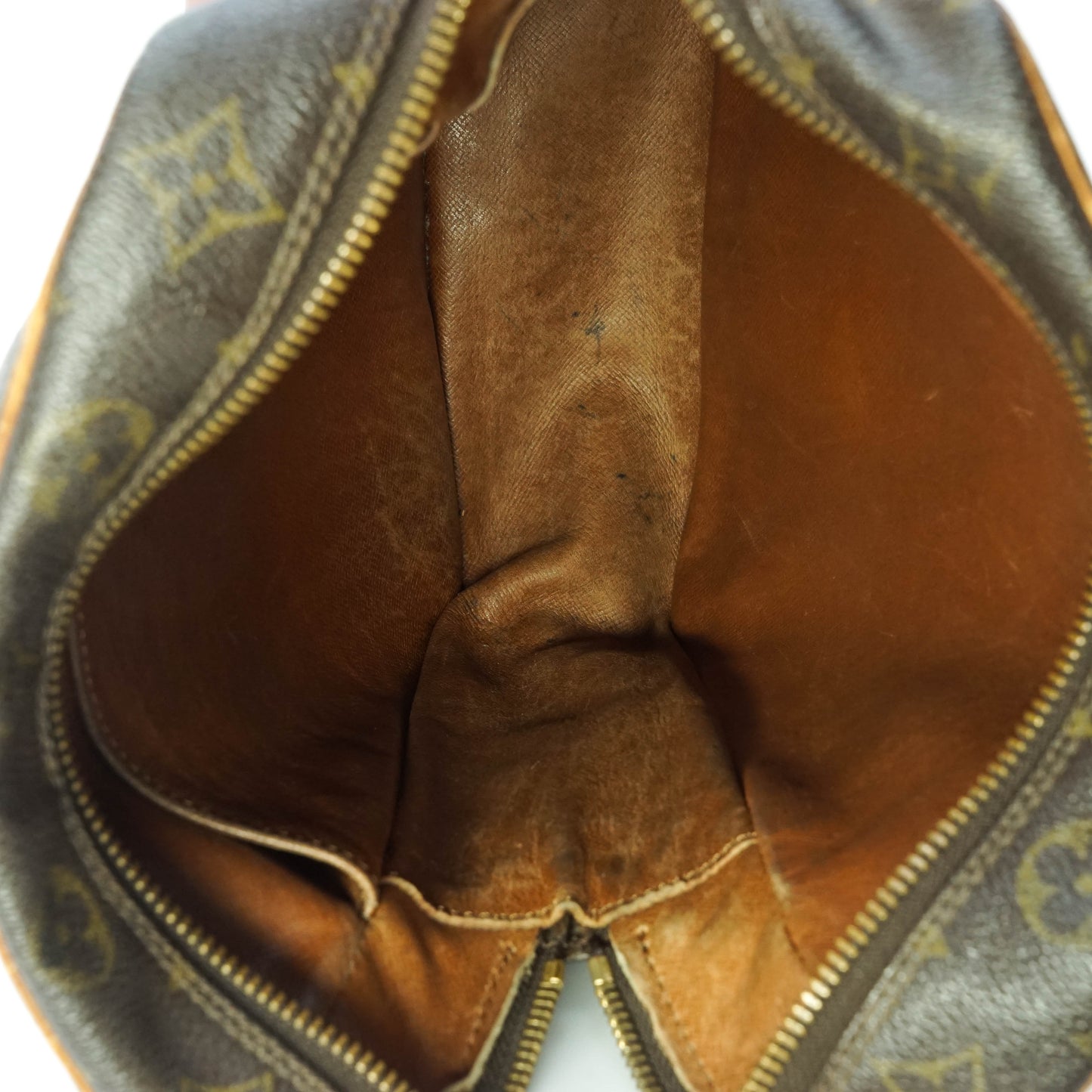 Louis Vuitton Danube Mm Crossbody