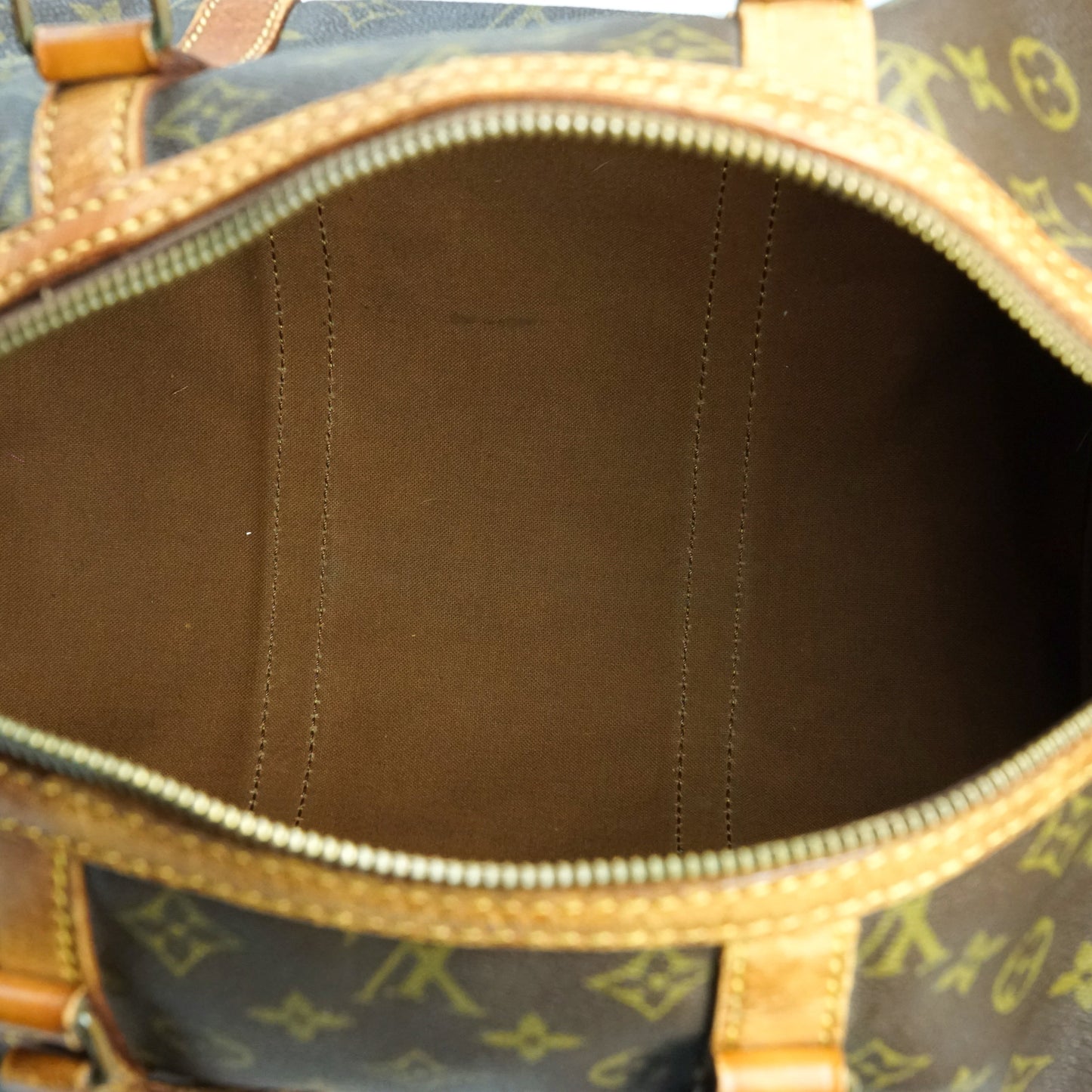 Louis Vuitton Sac Souple 35 Hand