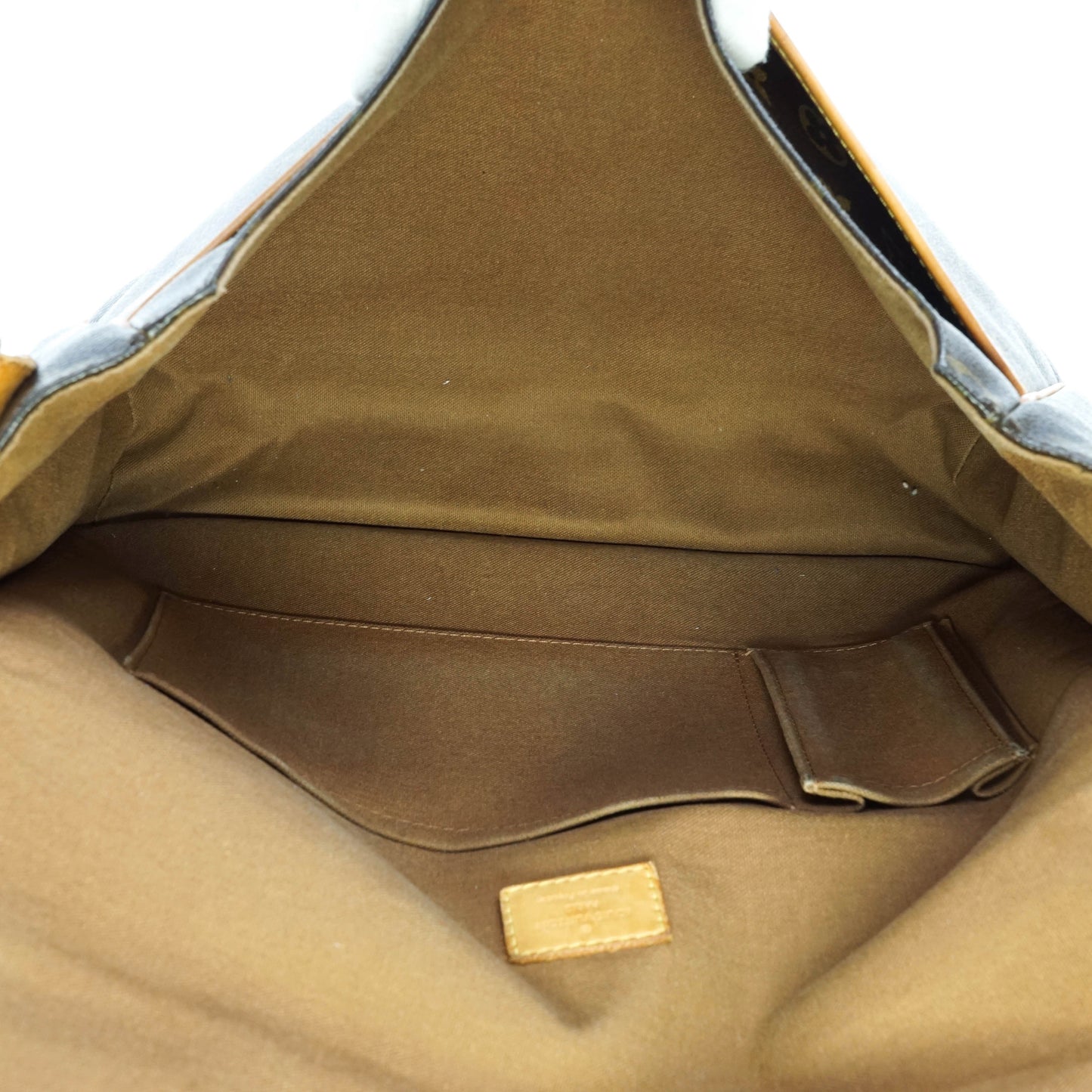 Louis Vuitton Bosphore Gm Crossbody