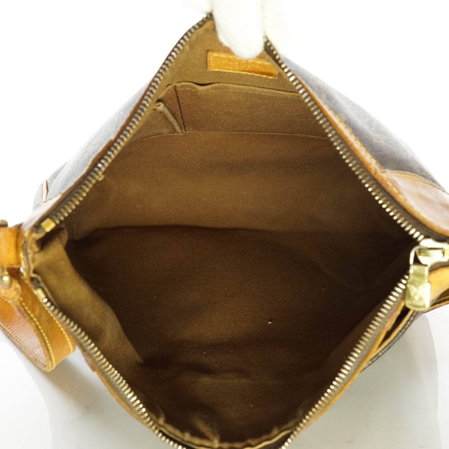 Louis Vuitton Odeon Mm Crossbody
