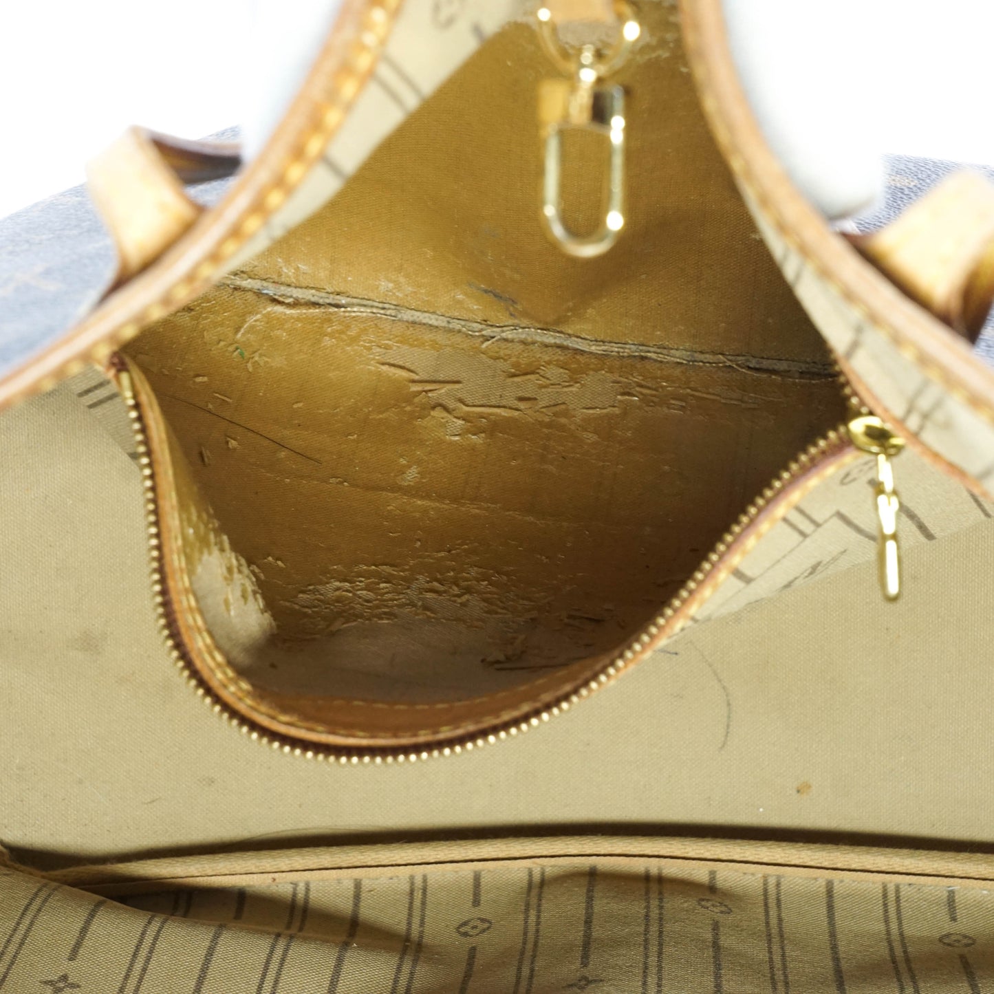 Louis Vuitton Neverfull Mm Tote Bag