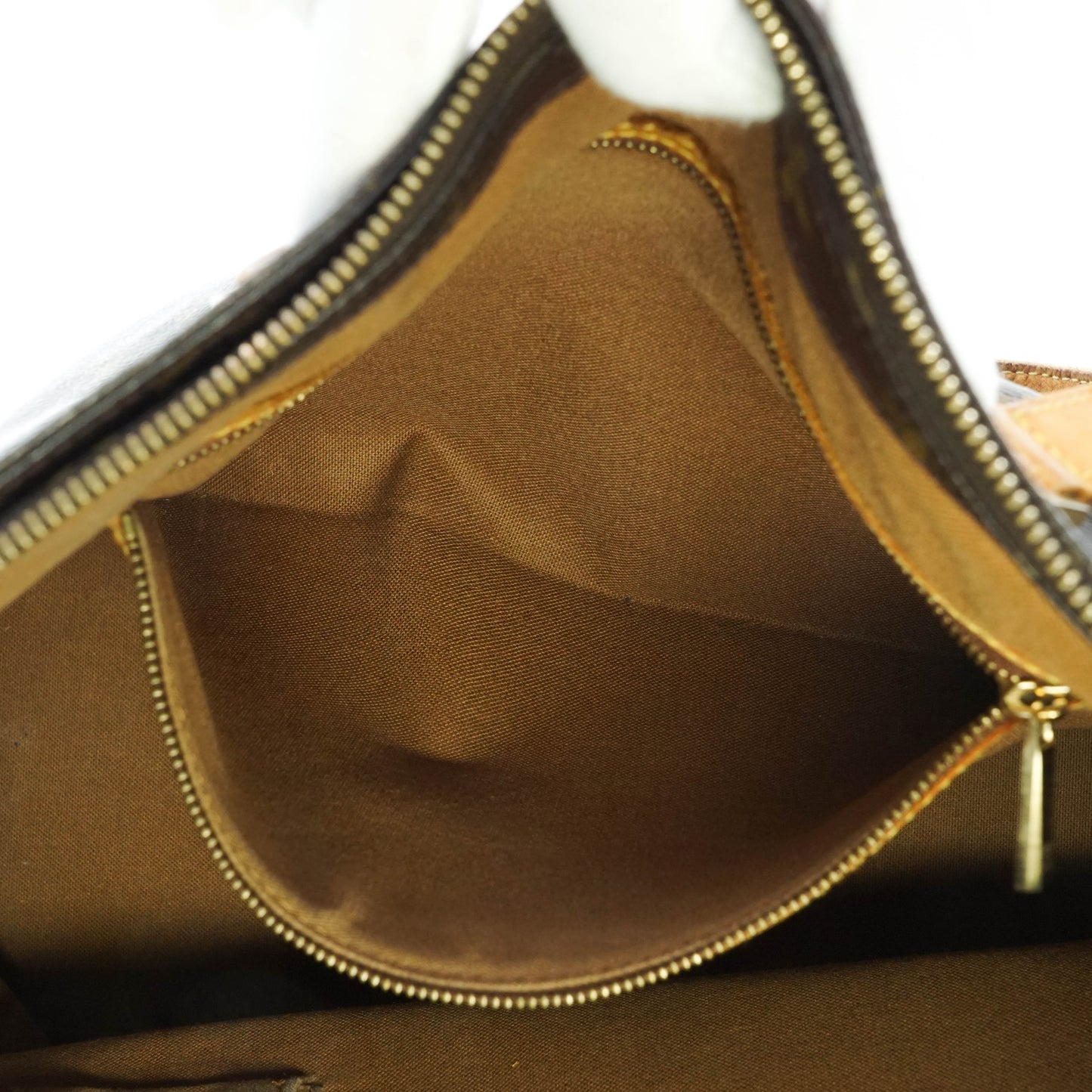 Louis Vuitton Cabas Mezzo Tote Bag