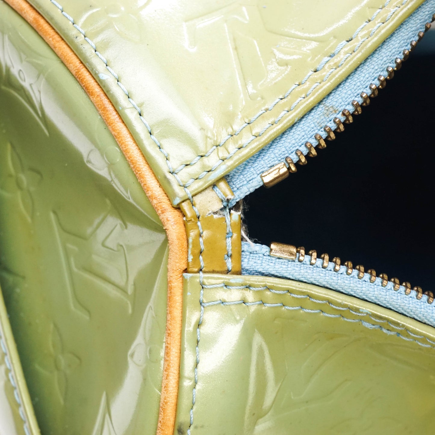 Louis Vuitton Bedford Bag Vernis
