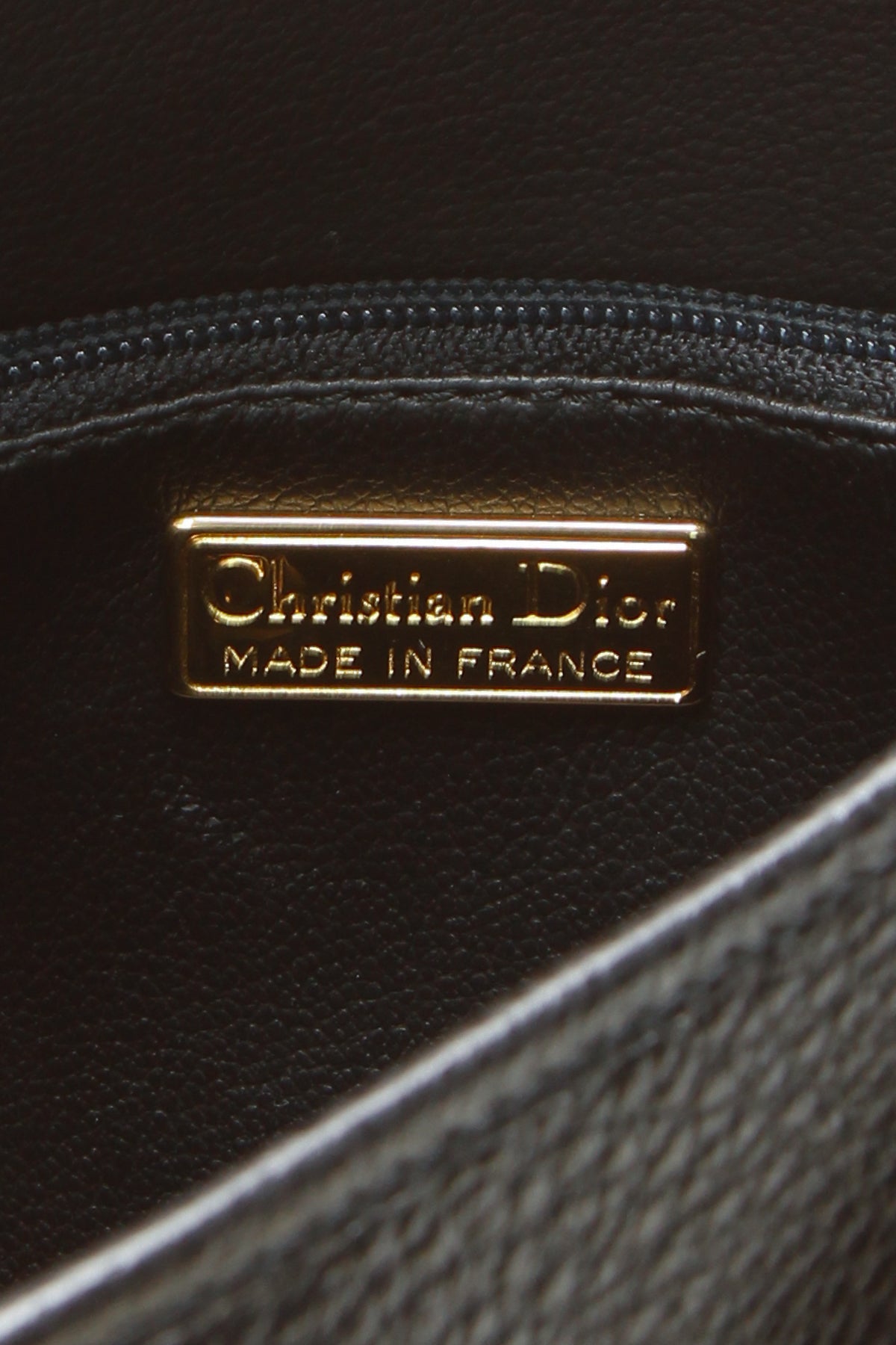 Vintage Flap Crossbody Bag - Black