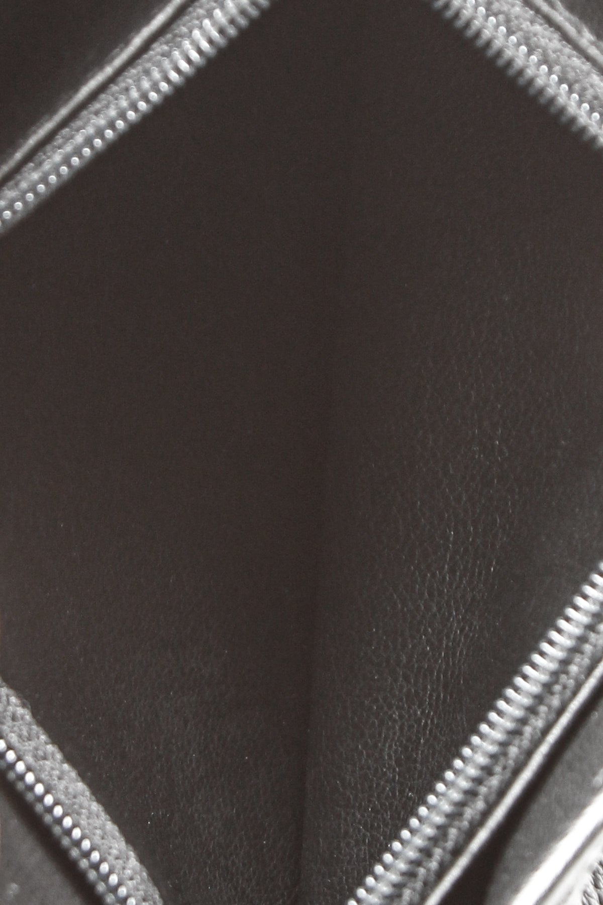 Vintage Flap Crossbody Bag - Black