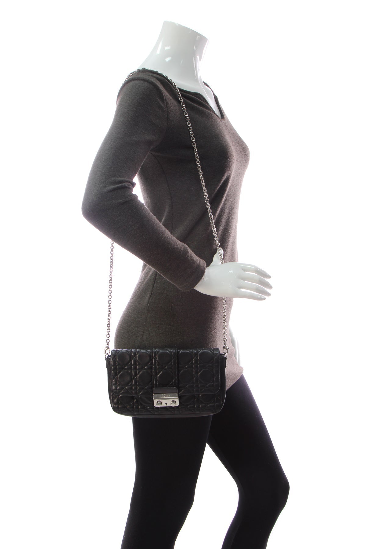 Cannage New Lock Clutch Bag - Black