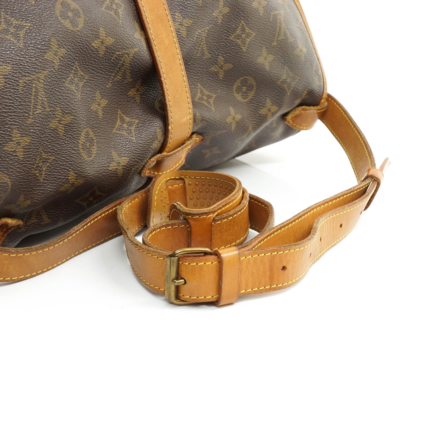 Louis Vuitton Saumur 35 Crossbody