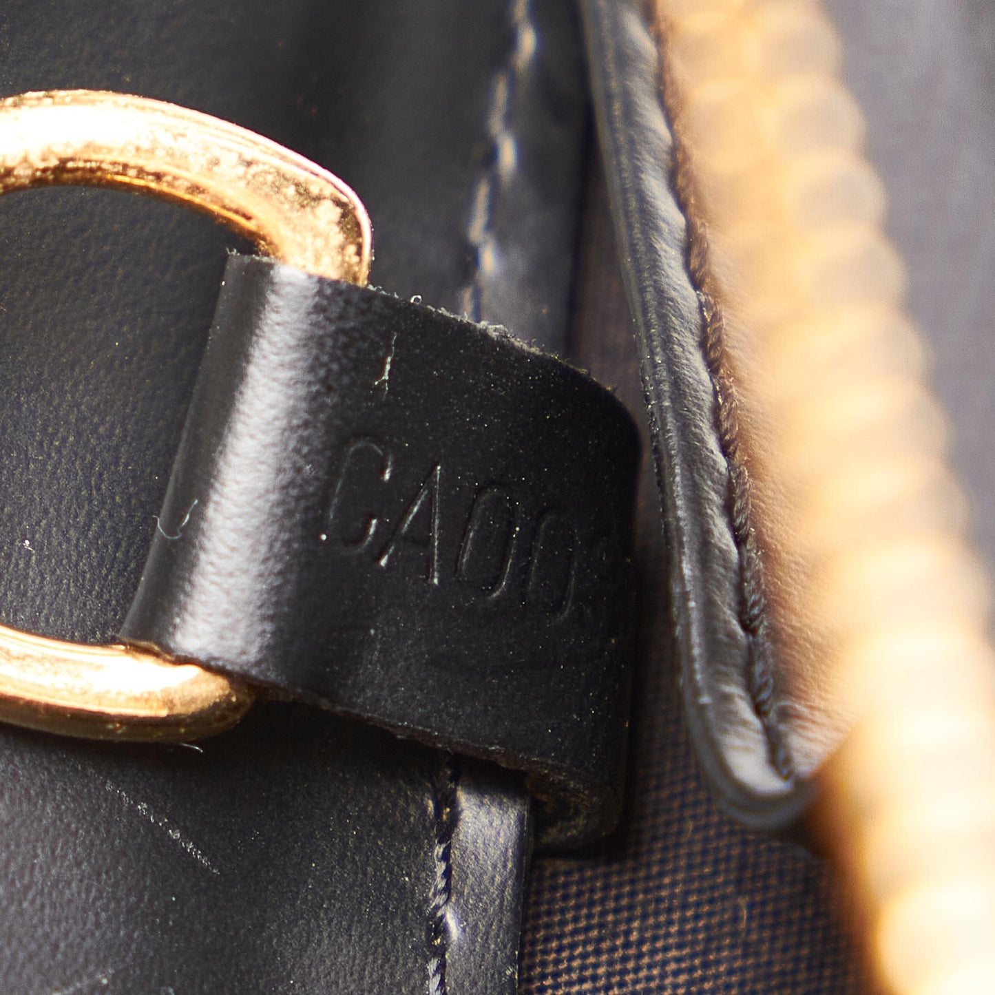 Louis Vuitton Epi Croisette PM (SHG-27337)