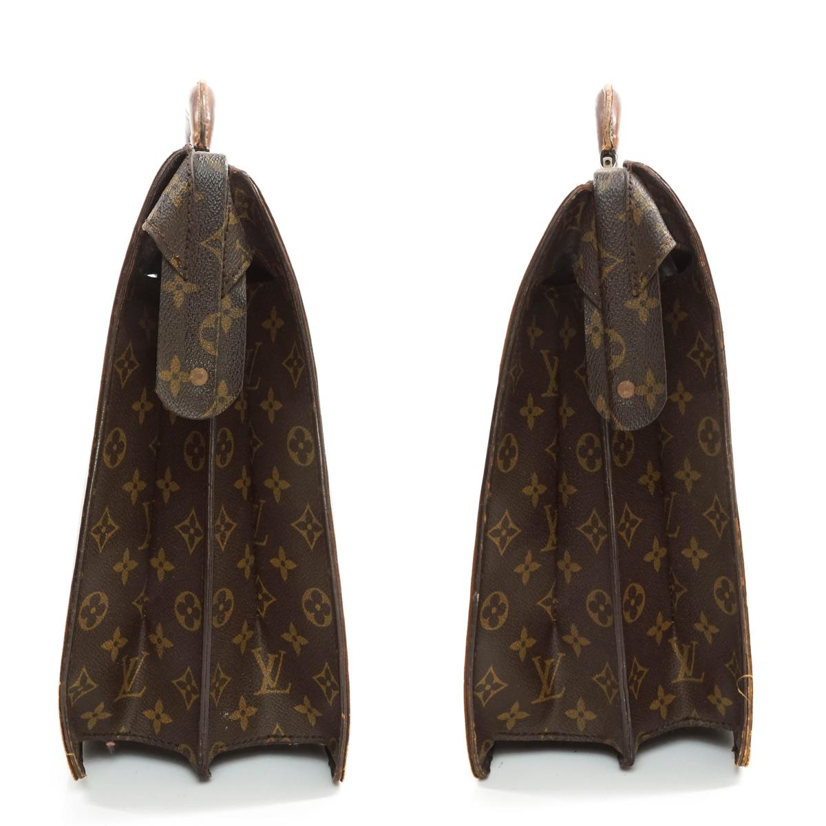 Louis Vuitton Serviette Fermoir