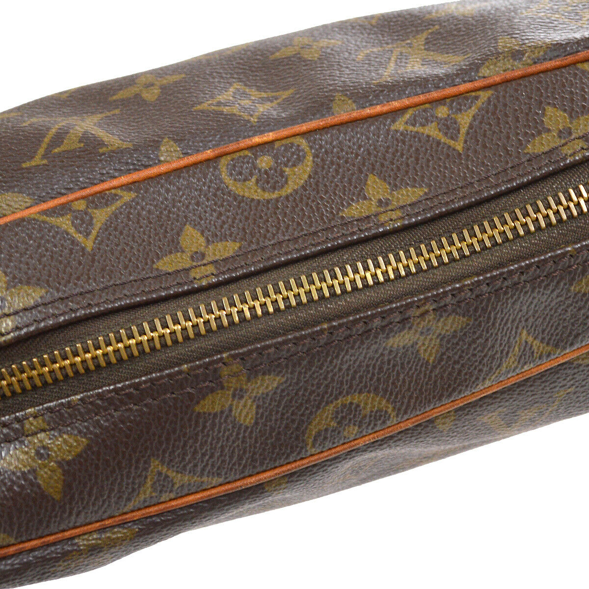 Louis Vuitton Boulogne 30 Shoulder