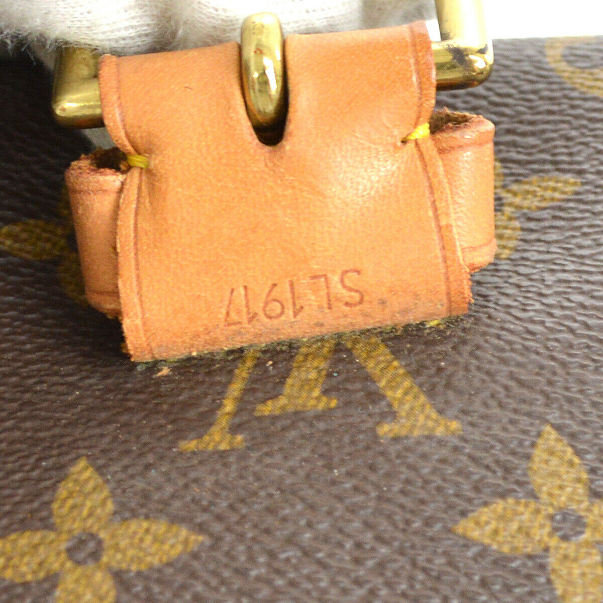 Louis Vuitton Beverly Business Hand Bag