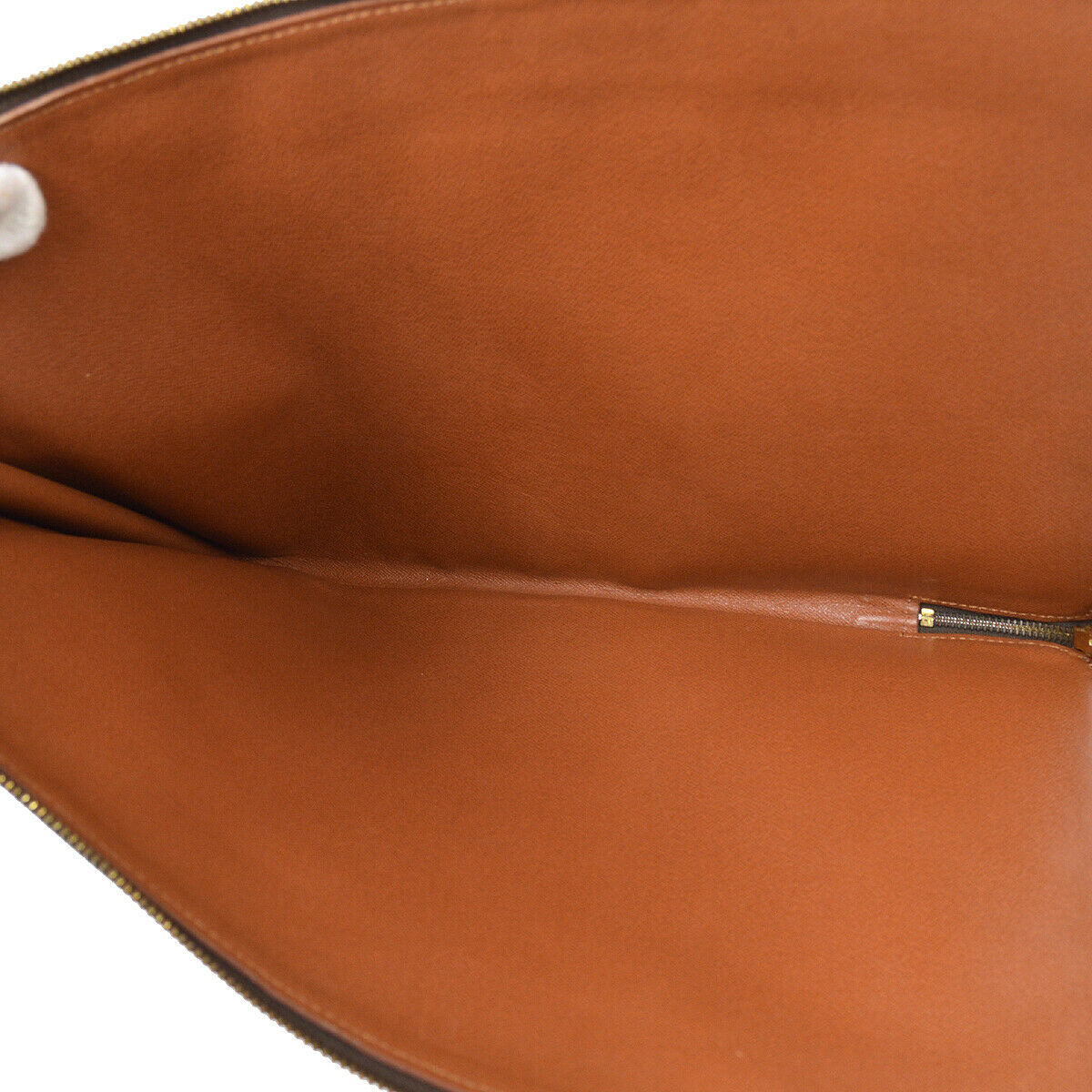 Louis Vuitton Poche Documents 38