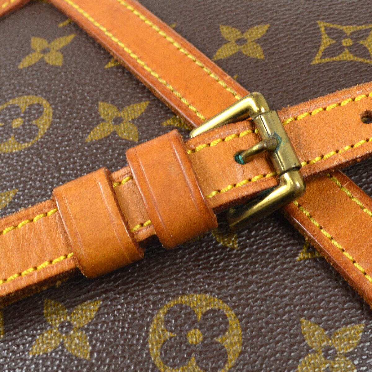 Louis Vuitton Chantilly Mm Cross