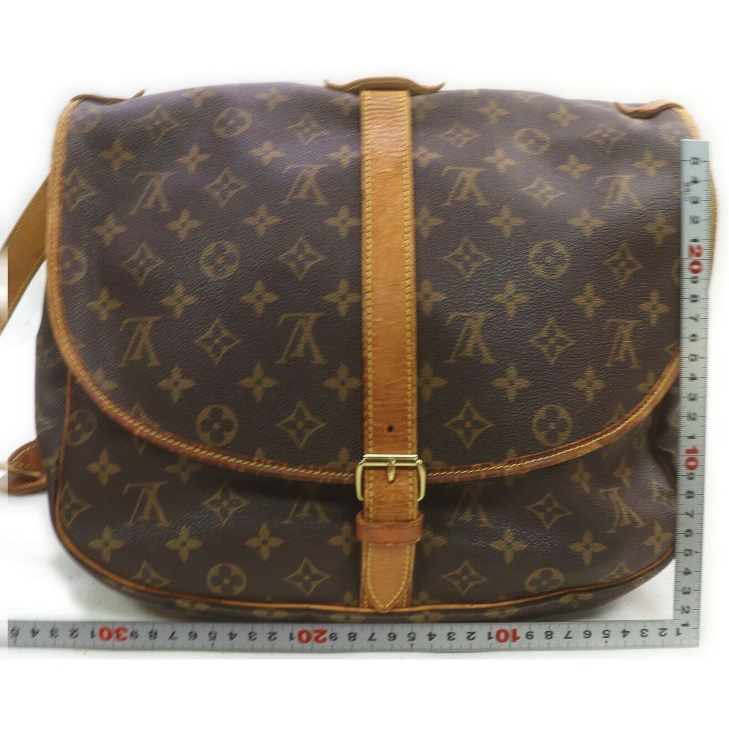 Louis Vuitton Saumur 35 Crossbody