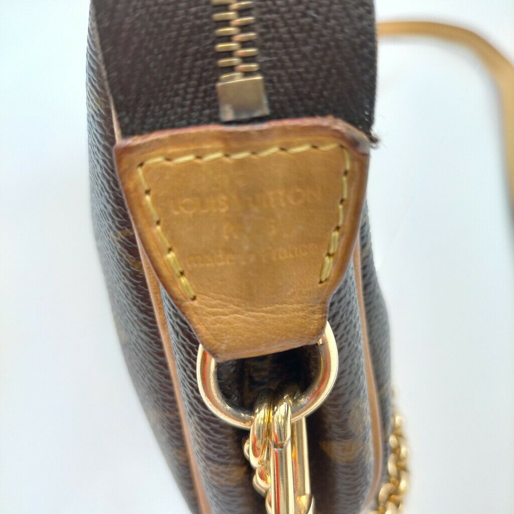 Louis Vuitton Shoulder Bag Brown