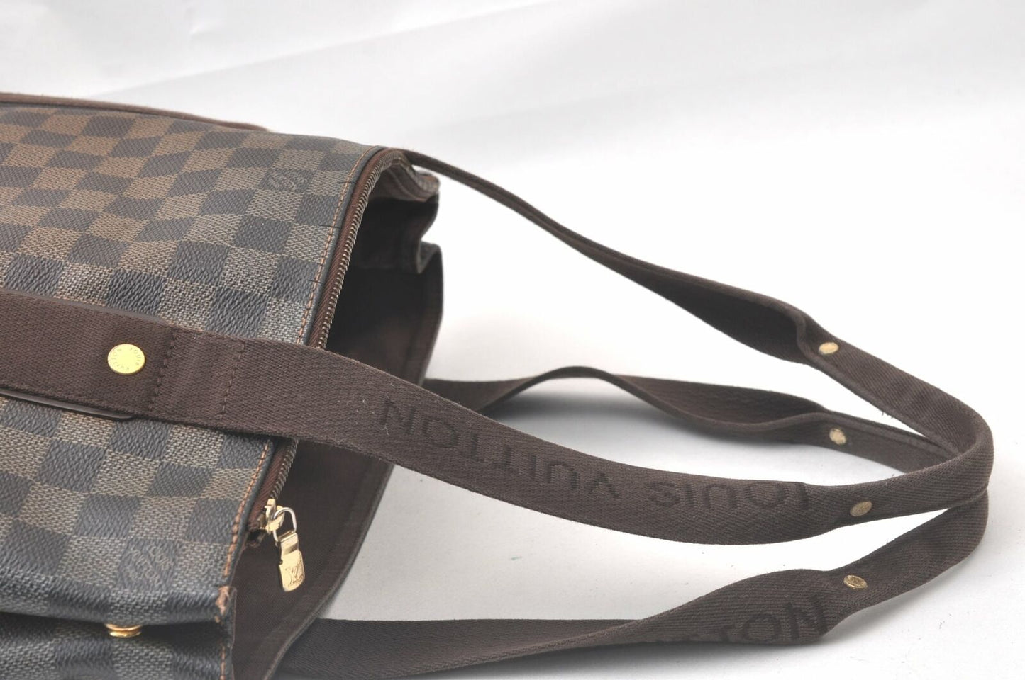 Louis Vuitton Beaubourg Cabas Tote