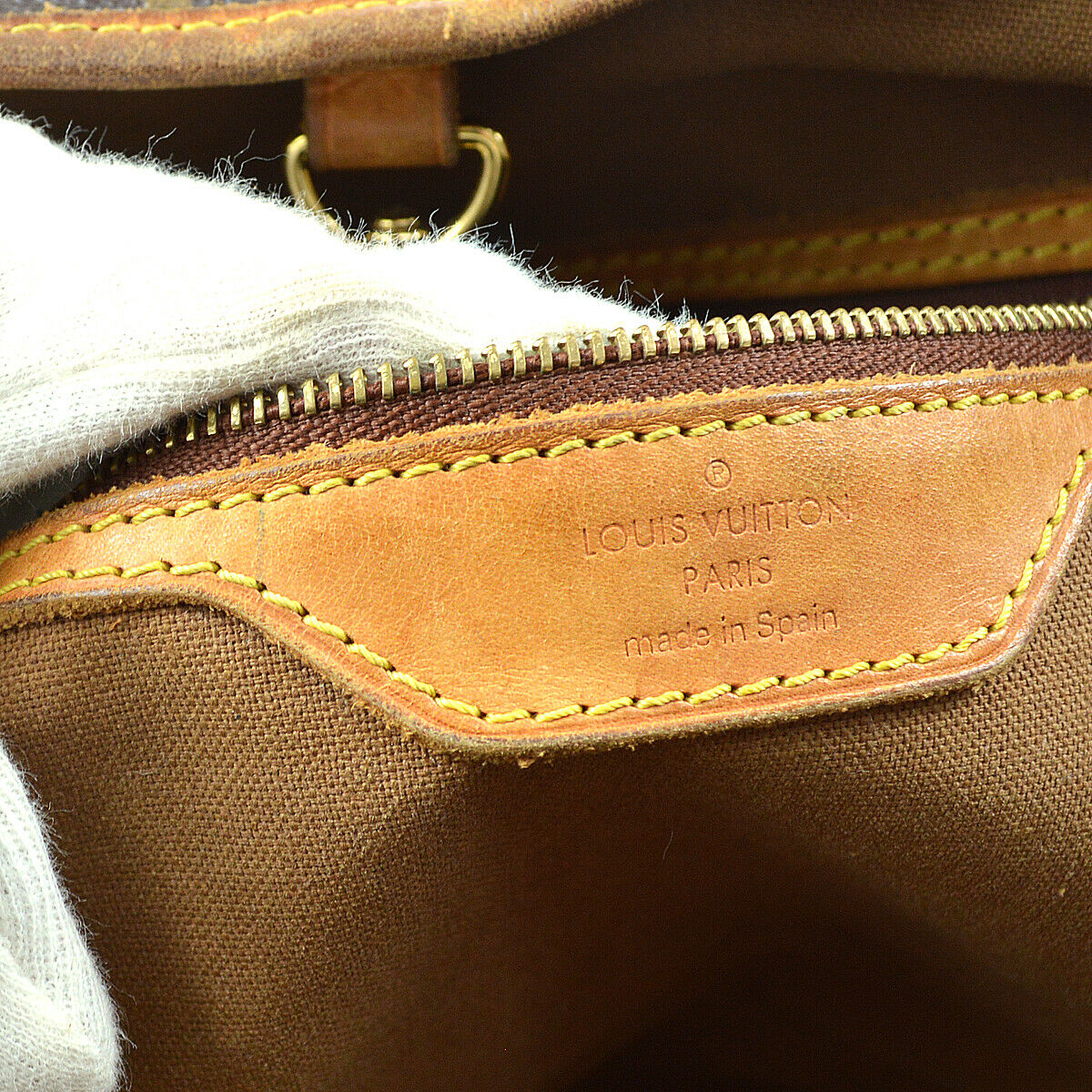 Louis Vuitton Batignolles