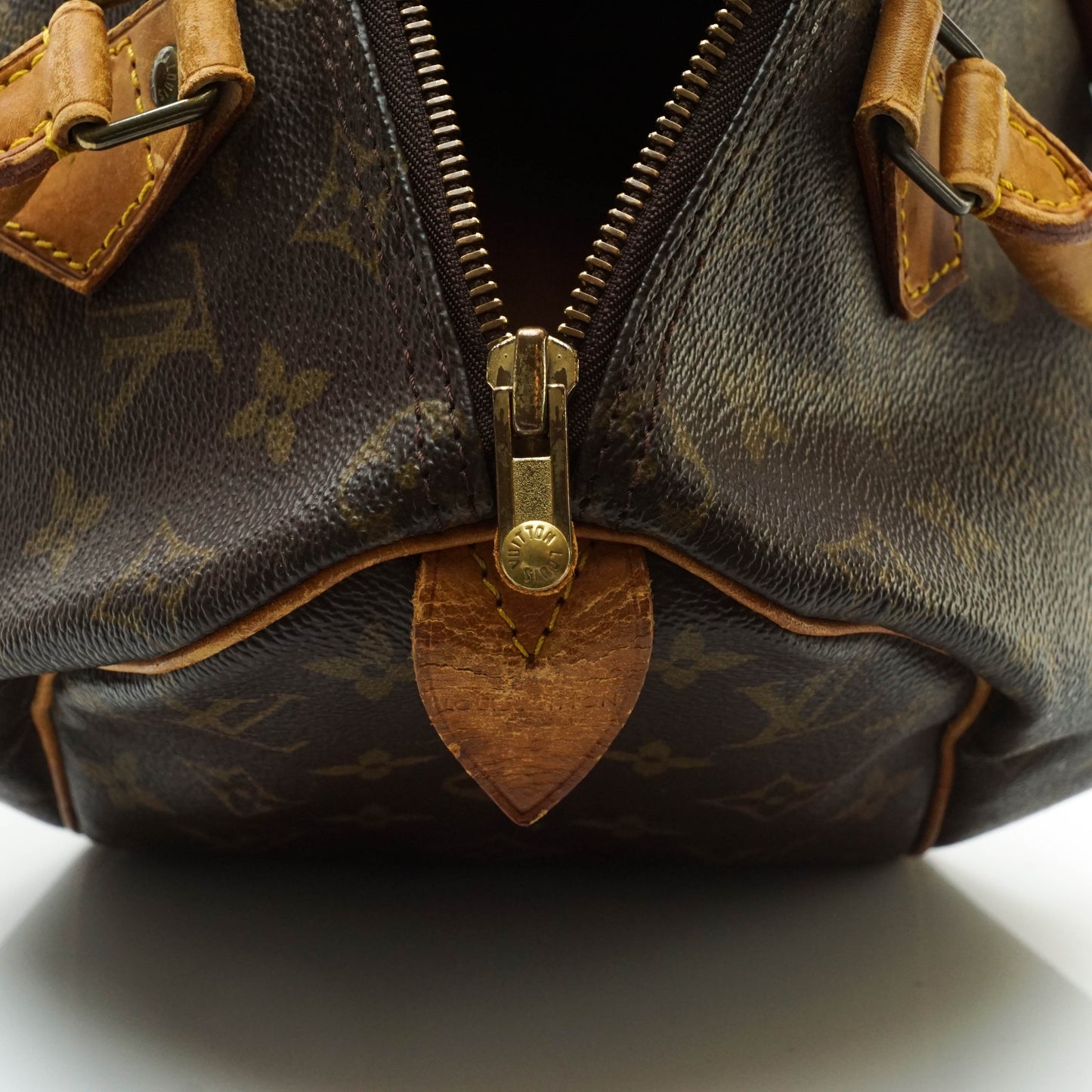 Louis Vuitton Speedy 25 Satchel Bag