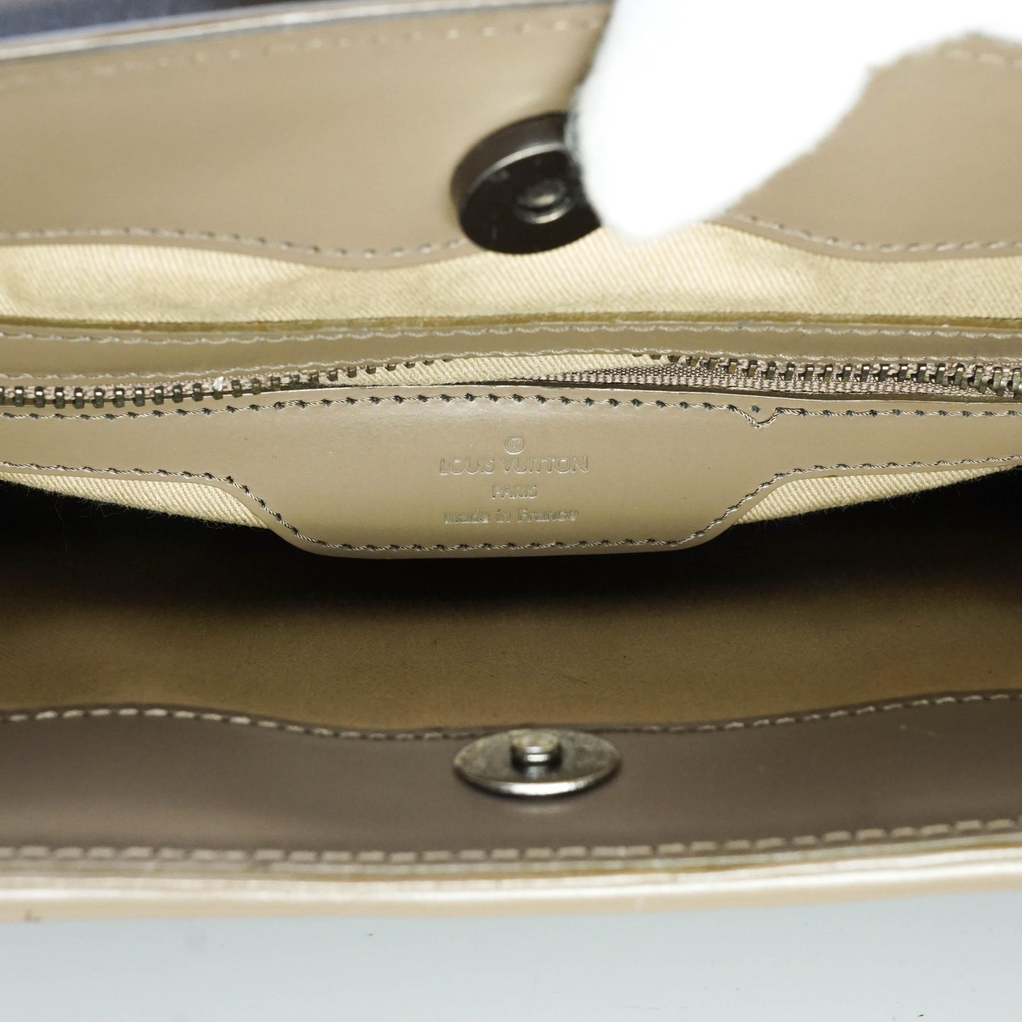 Louis Vuitton Poireville Shoulder