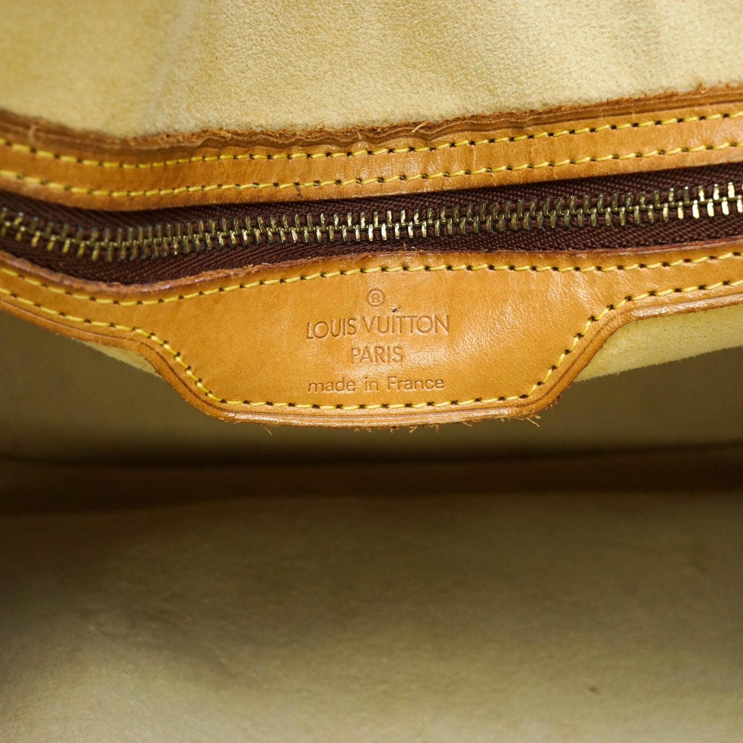 Louis Vuitton Babylone Tote Bag