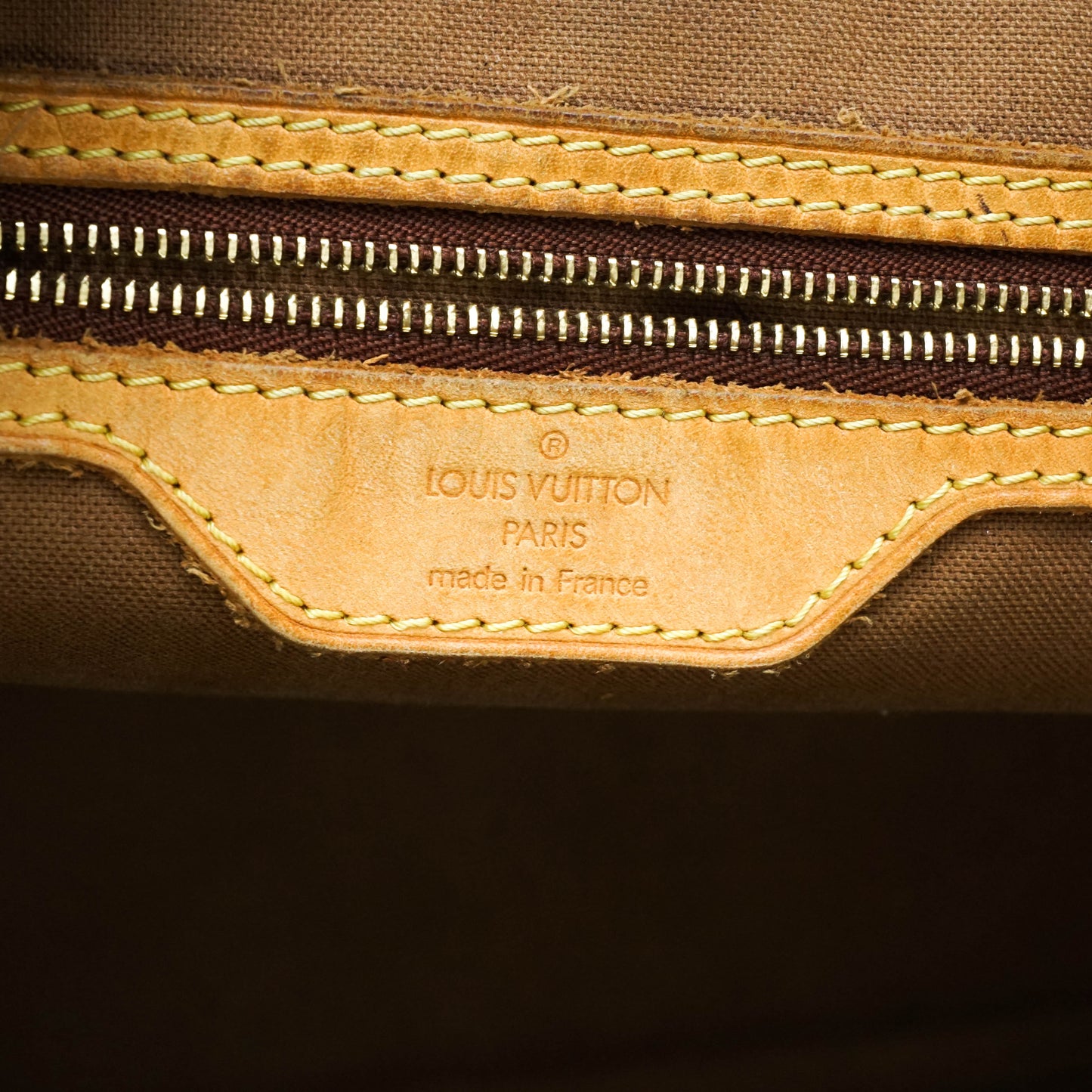Louis Vuitton Batignolles Vertical