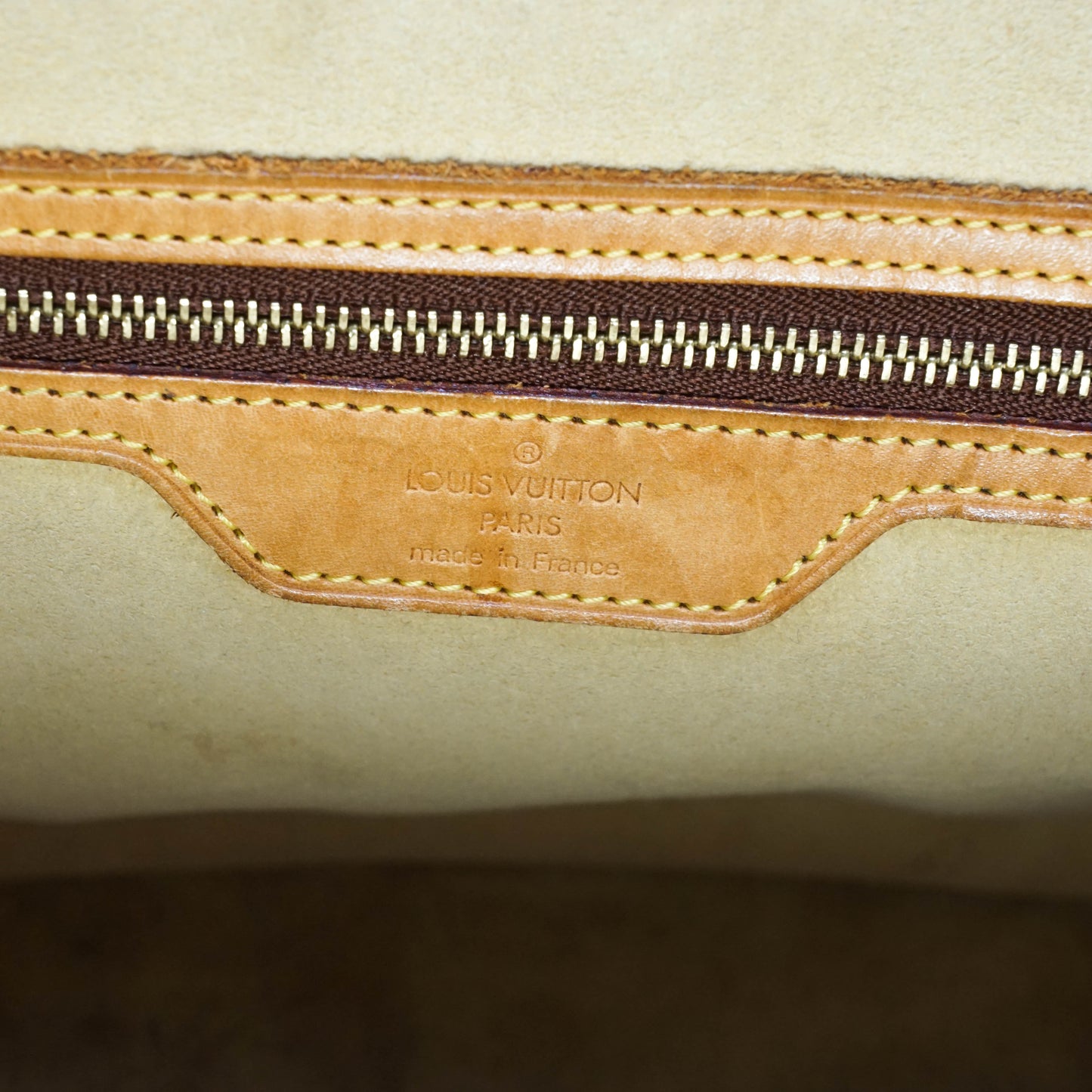 Louis Vuitton Babylone Tote Bag