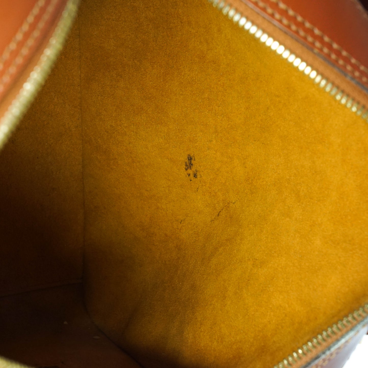 Louis Vuitton Pont Neuf Hand Bag