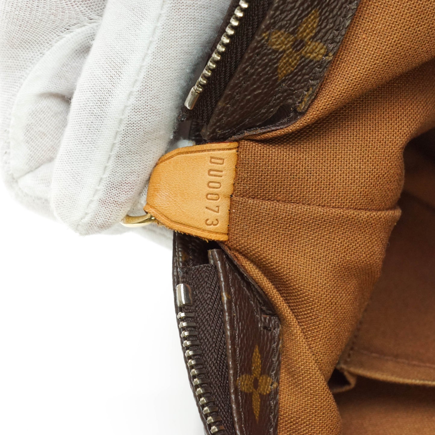 Louis Vuitton Cabas Mezzo Tote Bag