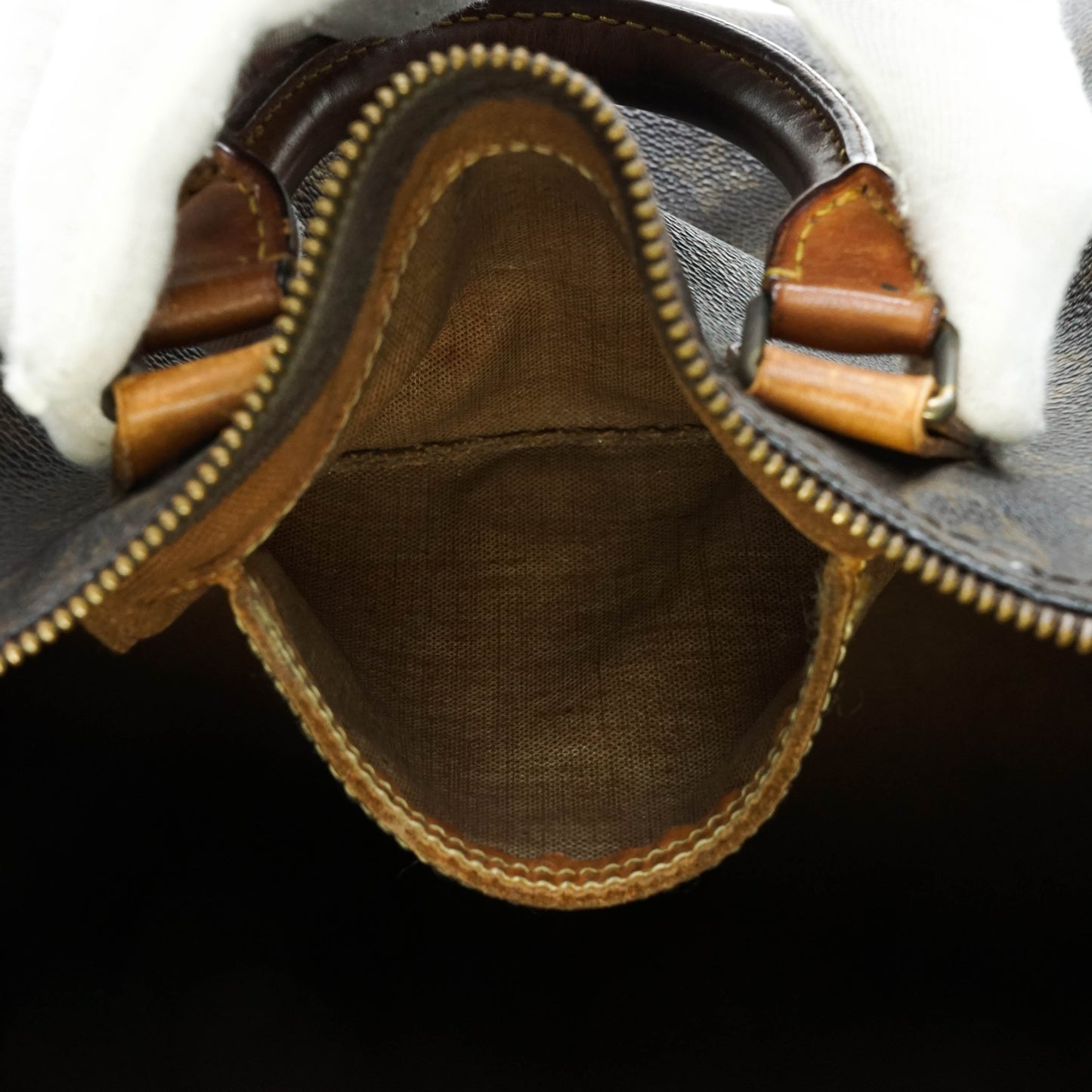 Louis Vuitton Speedy 30 Hand Bag