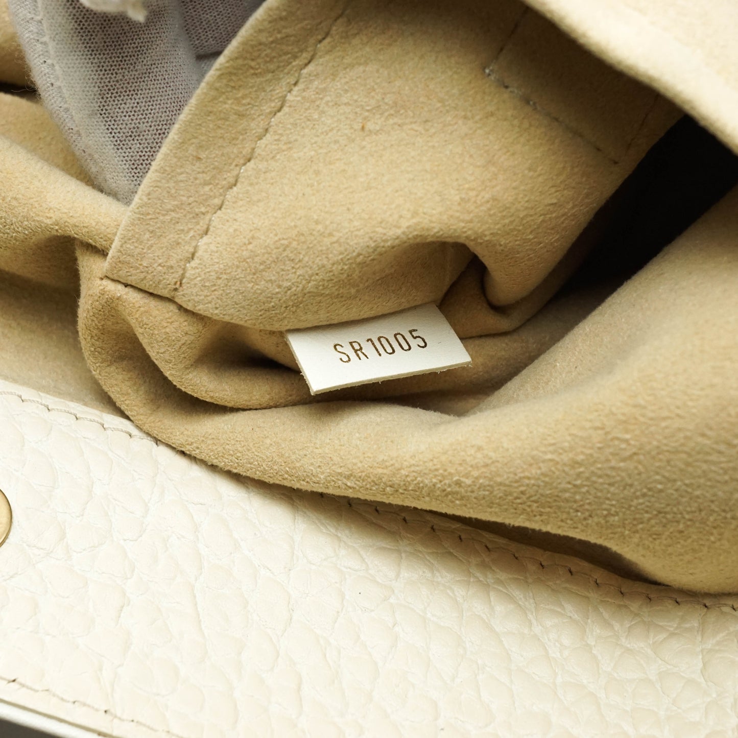 Louis Vuitton Trapeze Pm Hand Bag