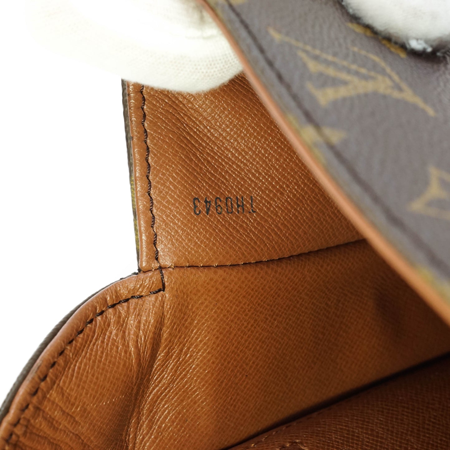 Louis Vuitton Saint Cloud Gm