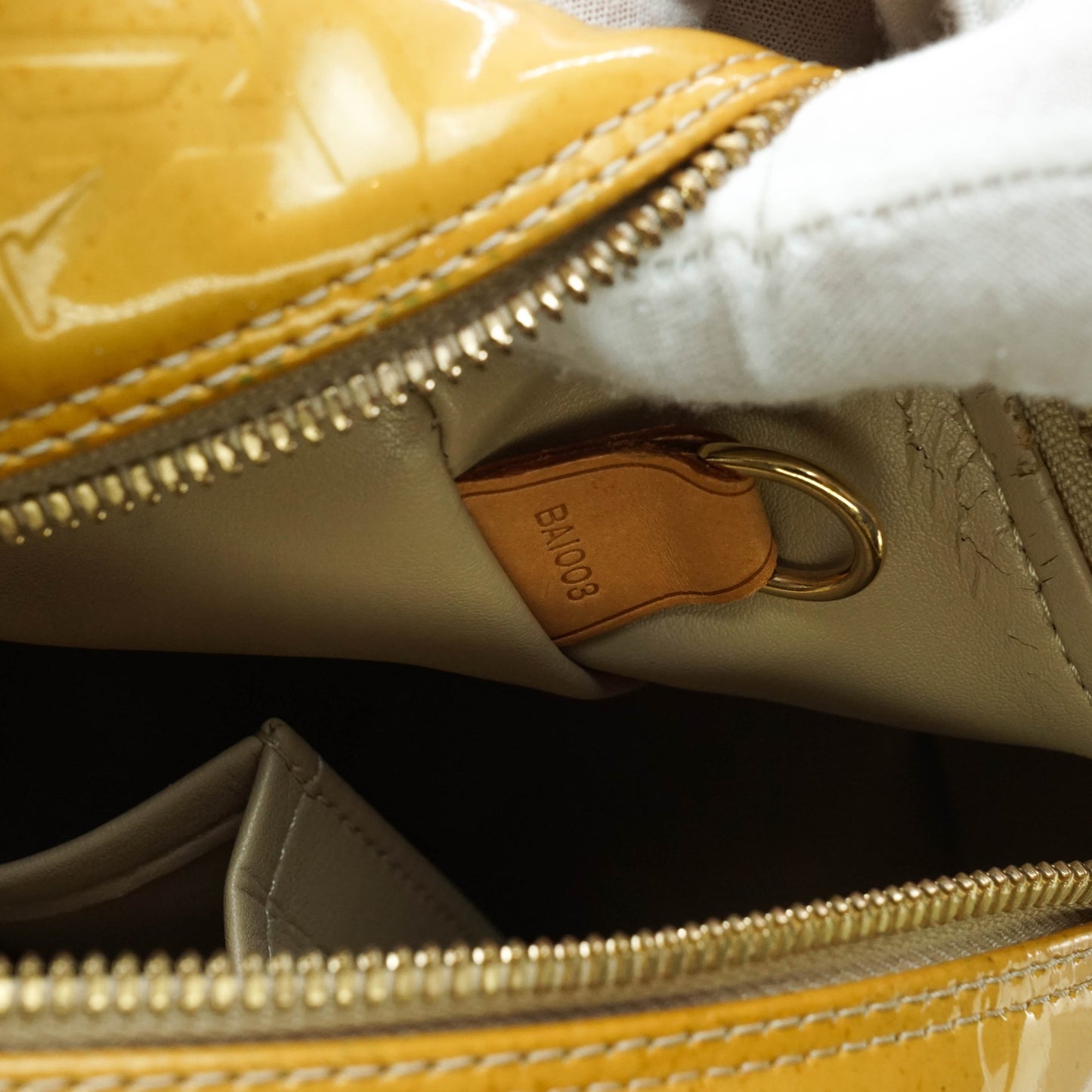 Louis Vuitton Tompkins Square Hand