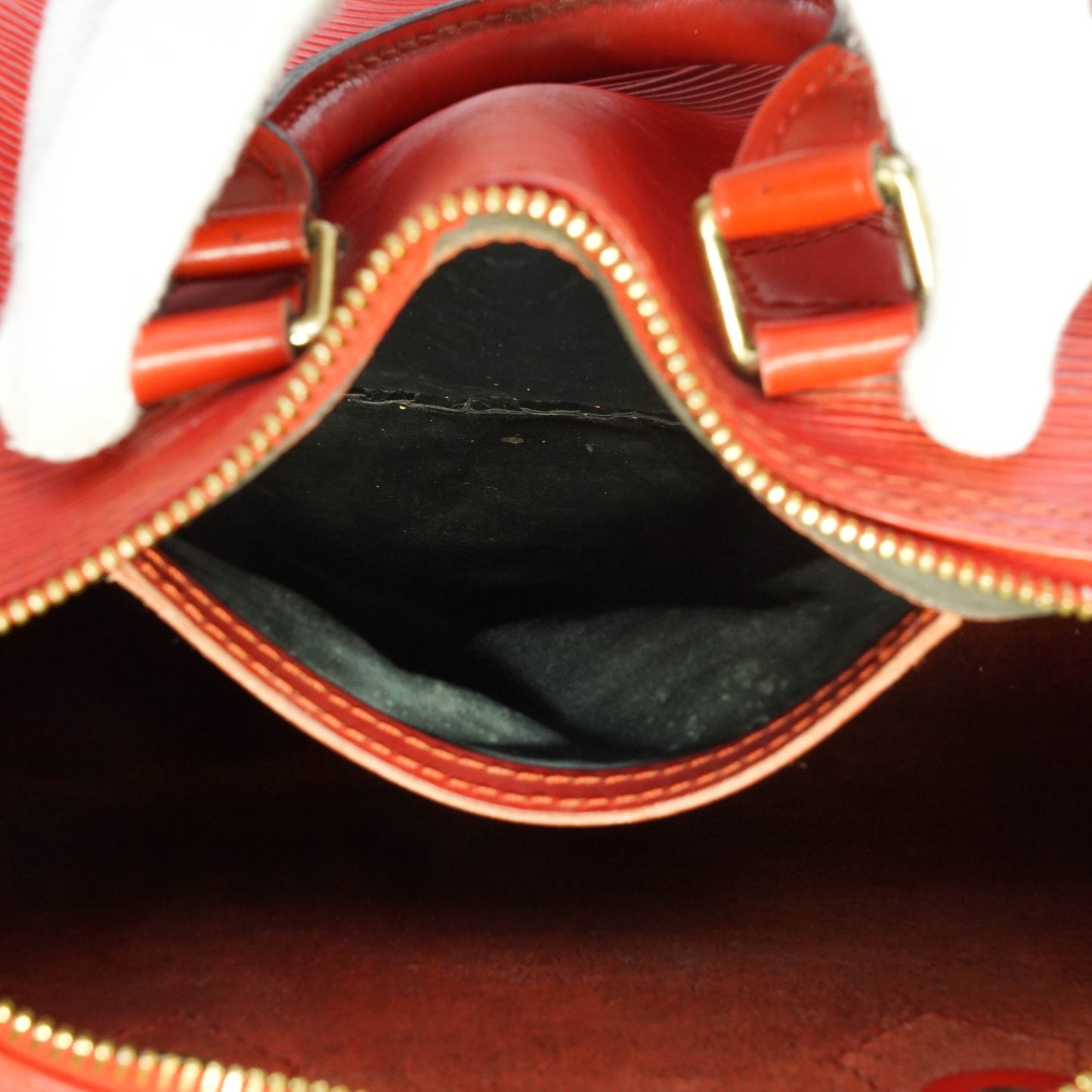 Louis Vuitton Speedy 25 Satchel Bag