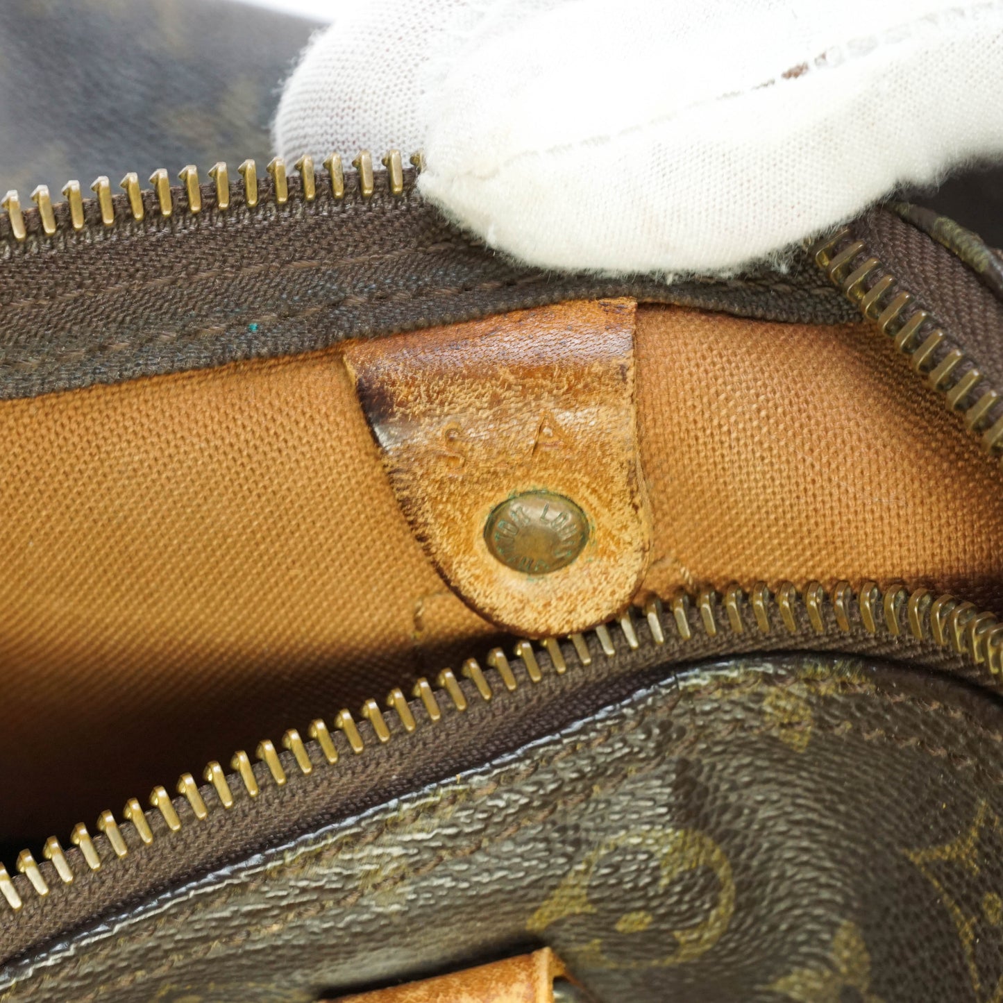 Louis Vuitton Speedy 30 Hand Bag