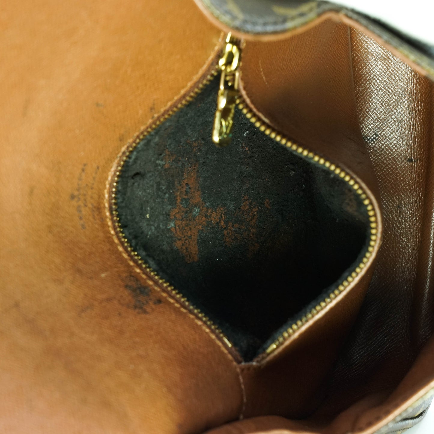 Louis Vuitton Saint Cloud Mm