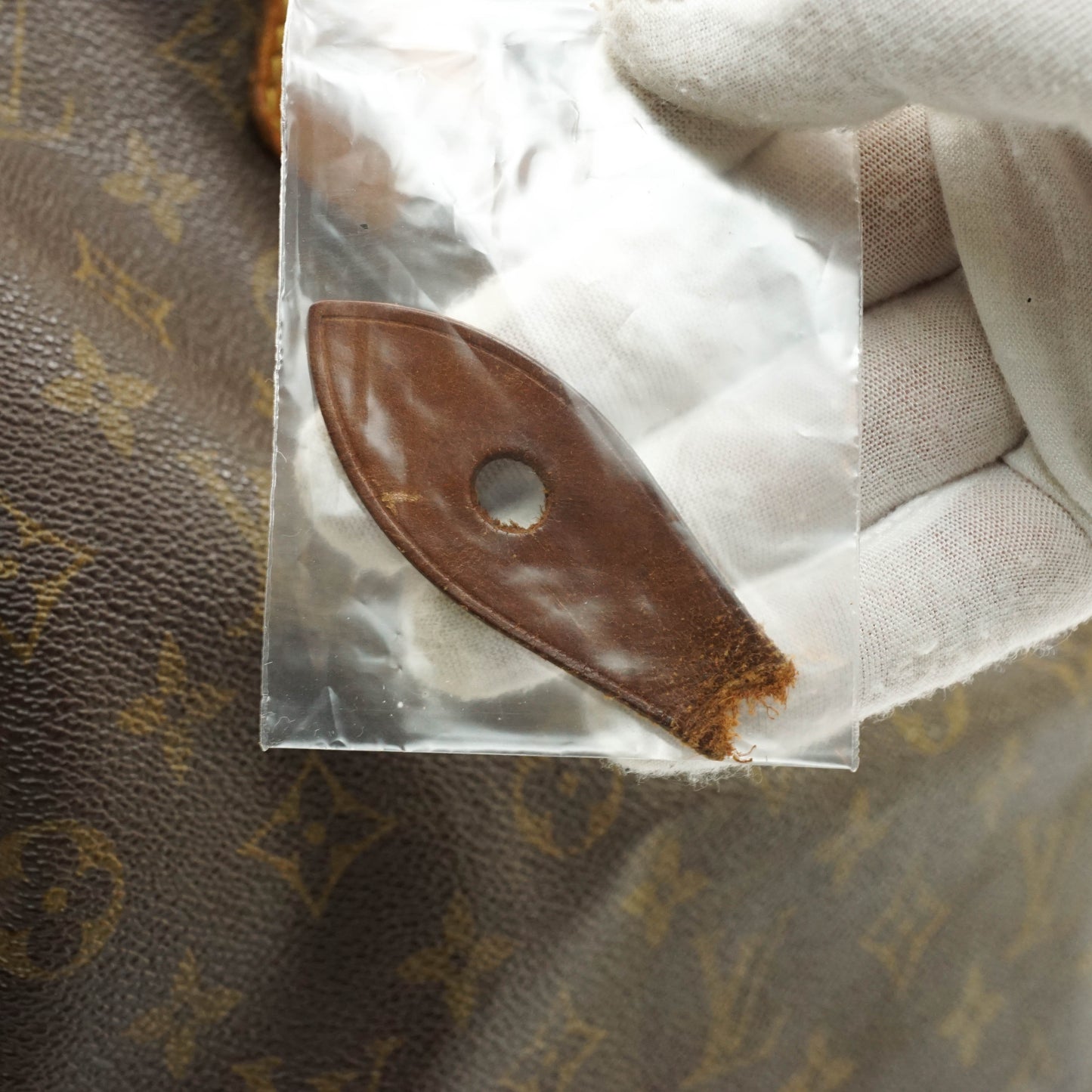 Louis Vuitton Speedy 35 Hand Bag