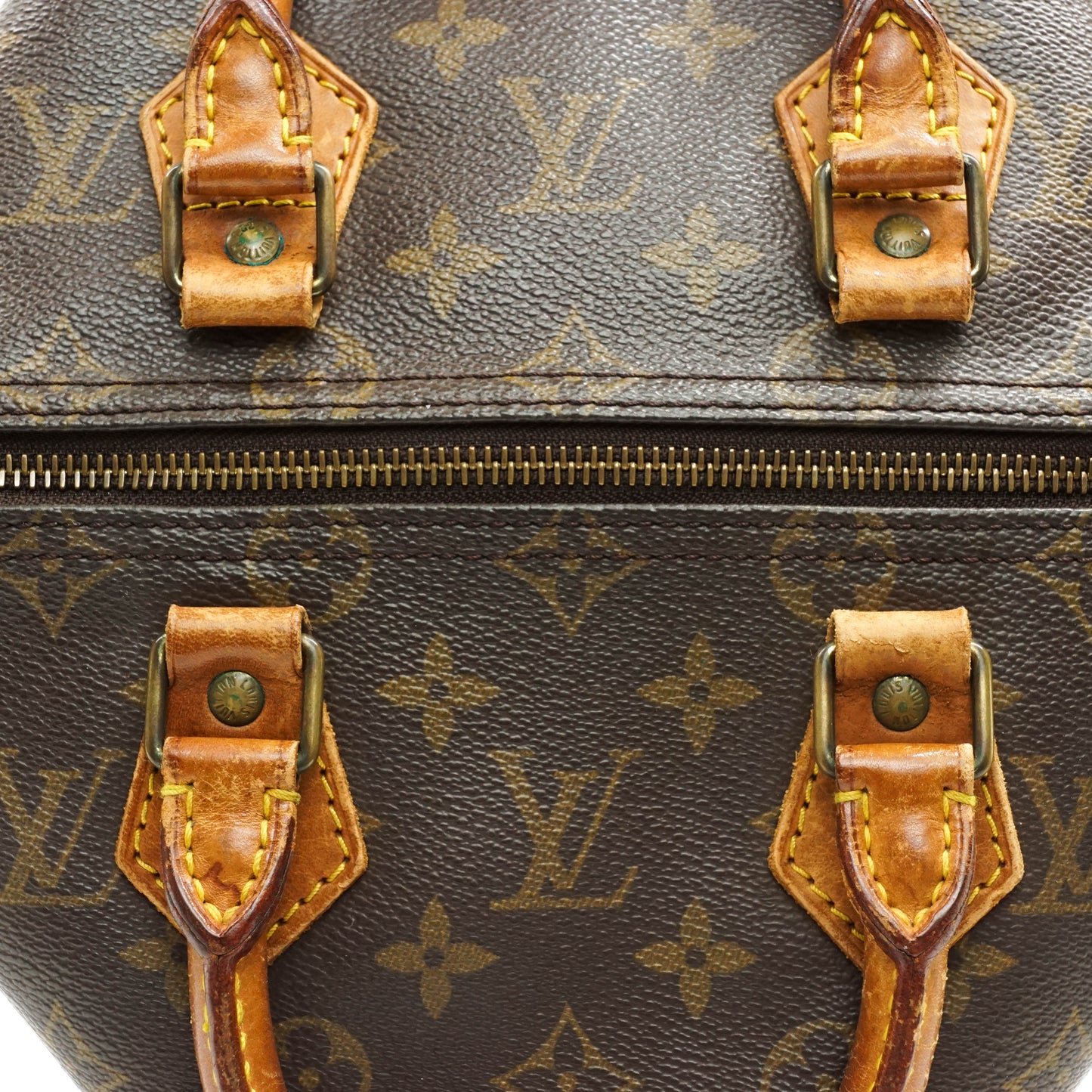 Louis Vuitton Speedy 25 Hand Bag