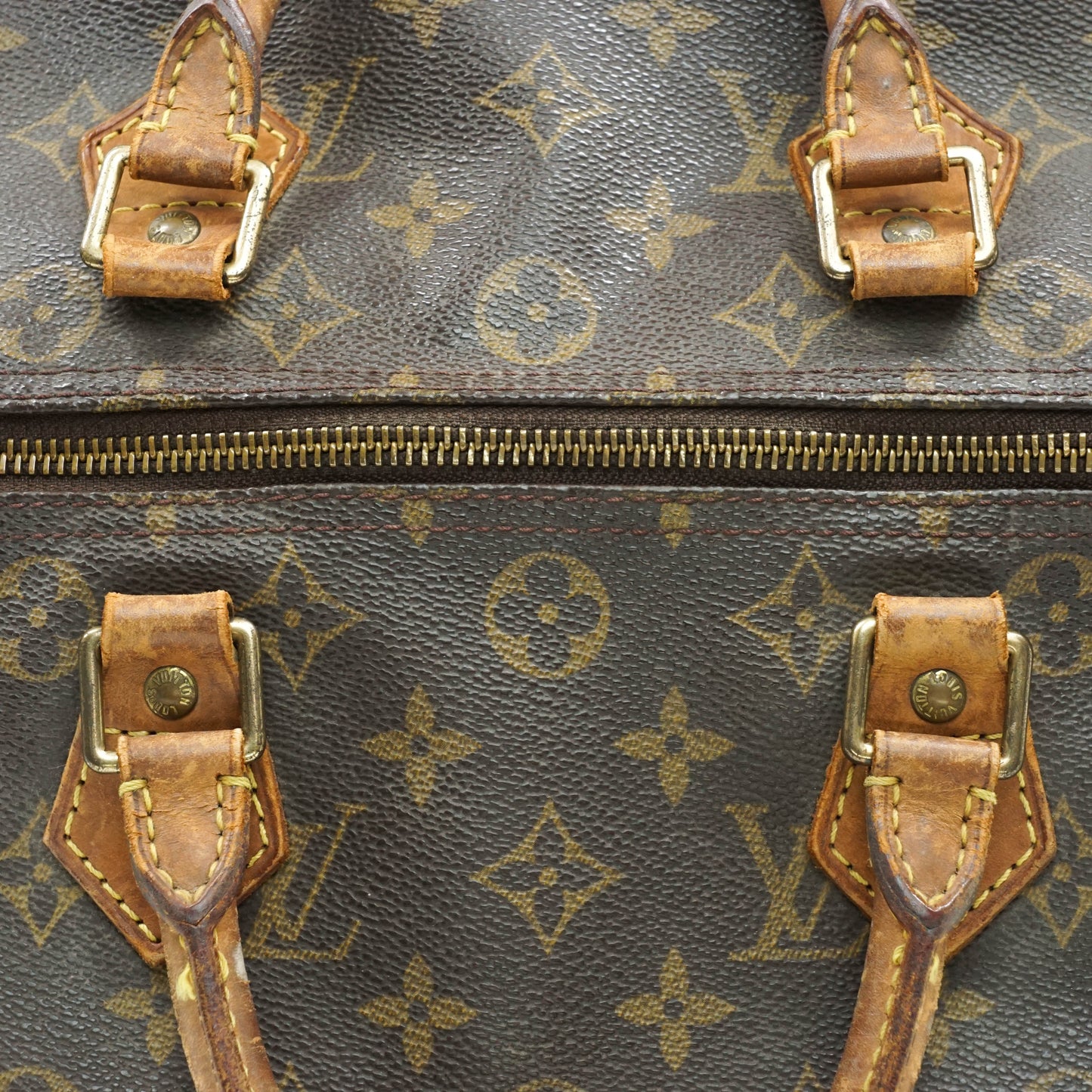 Louis Vuitton Speedy 30 Hand Bag