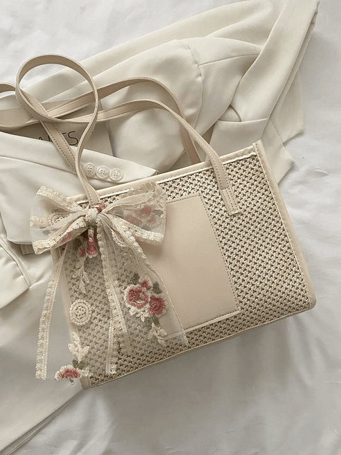 Vintage-Inspired Woven Cream Shoulder Bag