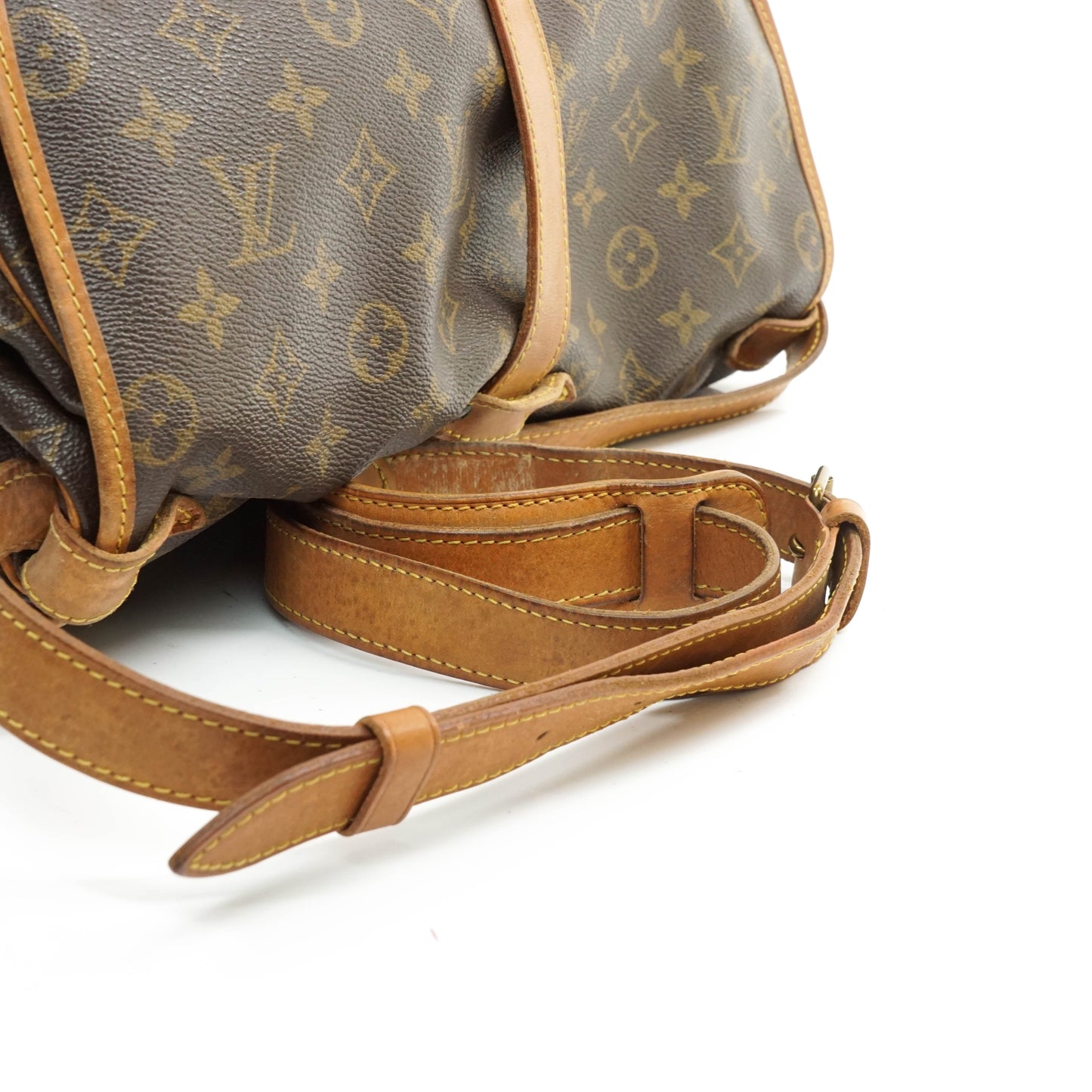 Louis Vuitton Saumur 35 Crossbody