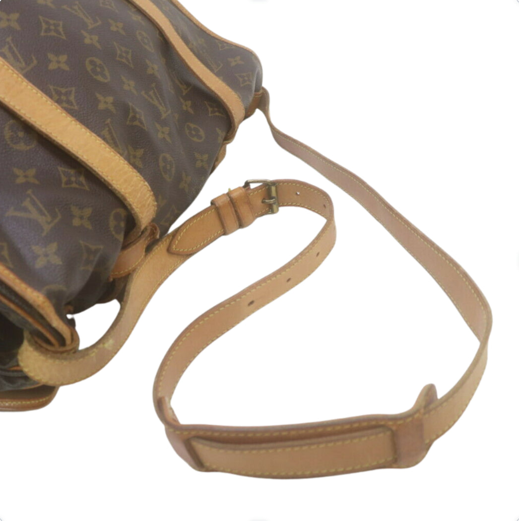 Louis Vuitton Saumur 43 Crossbody