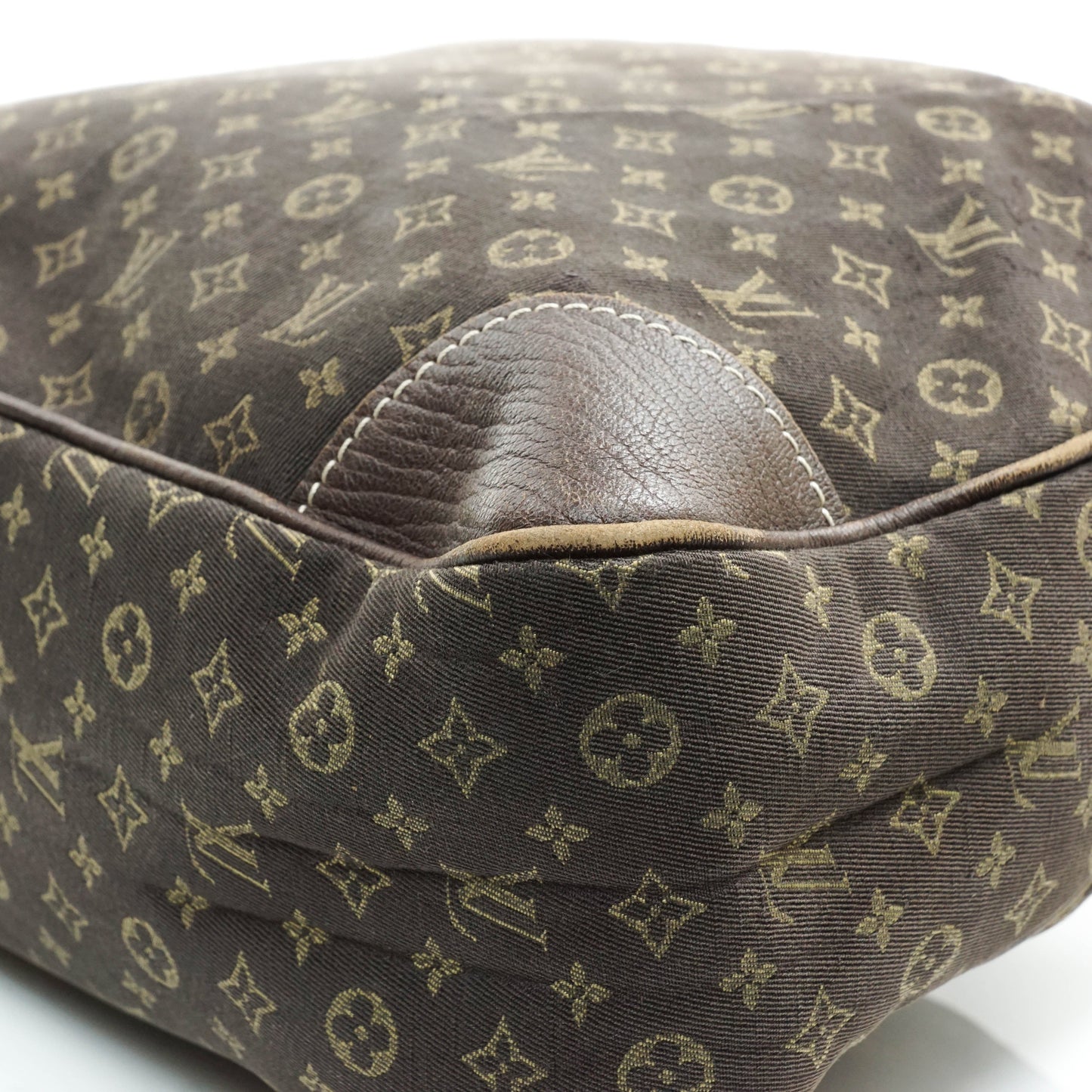 Louis Vuitton Brune Shoulder Bag