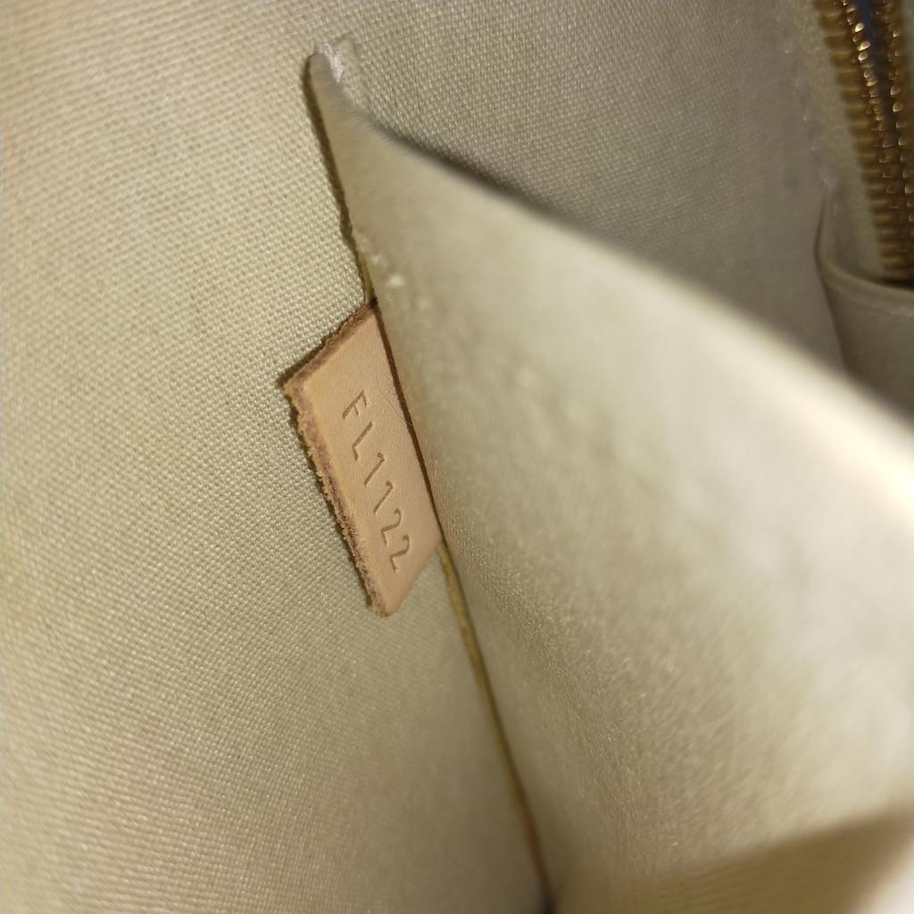 Louis Vuitton Alma Pm Hand Bag Cream