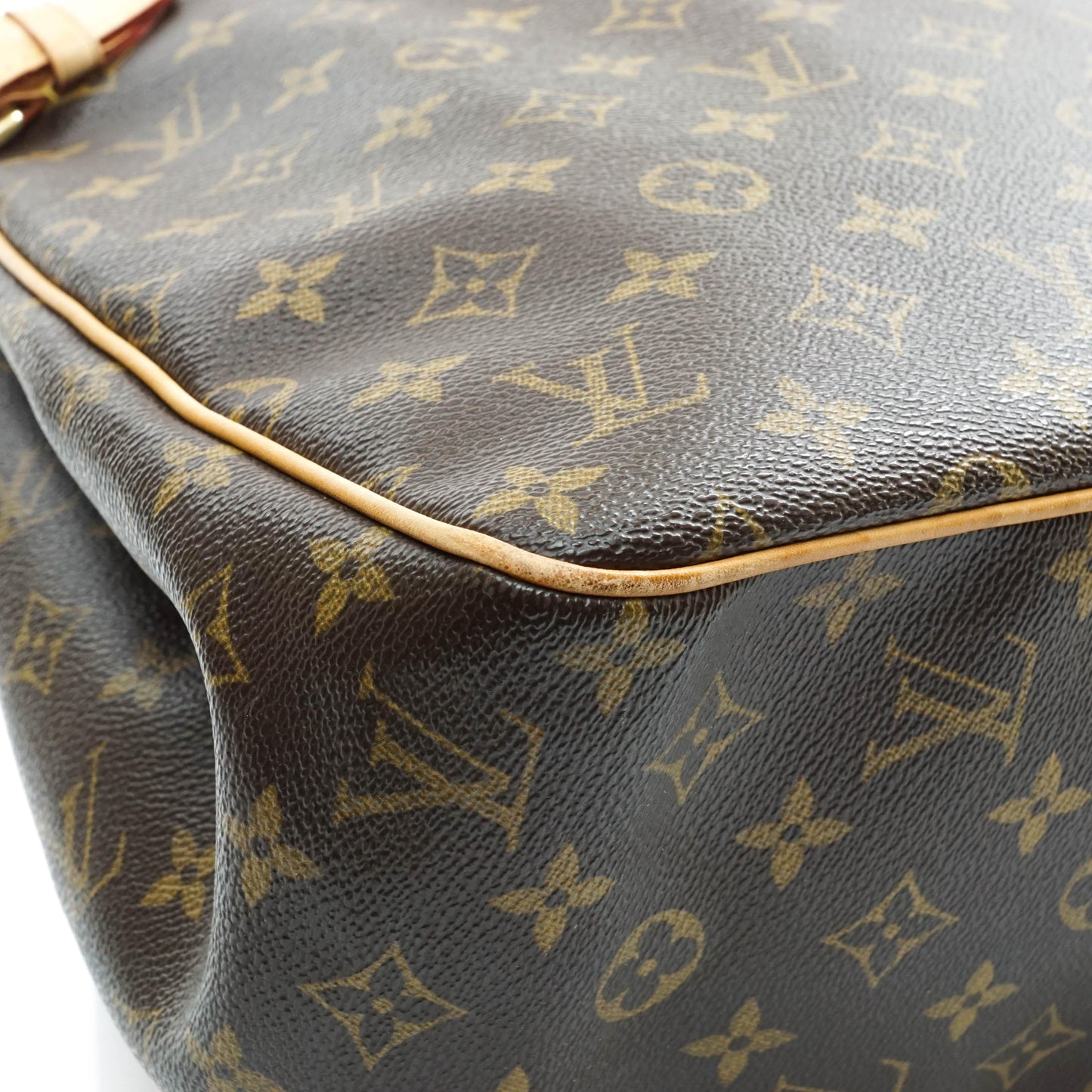 Louis Vuitton Batignolles Vertical