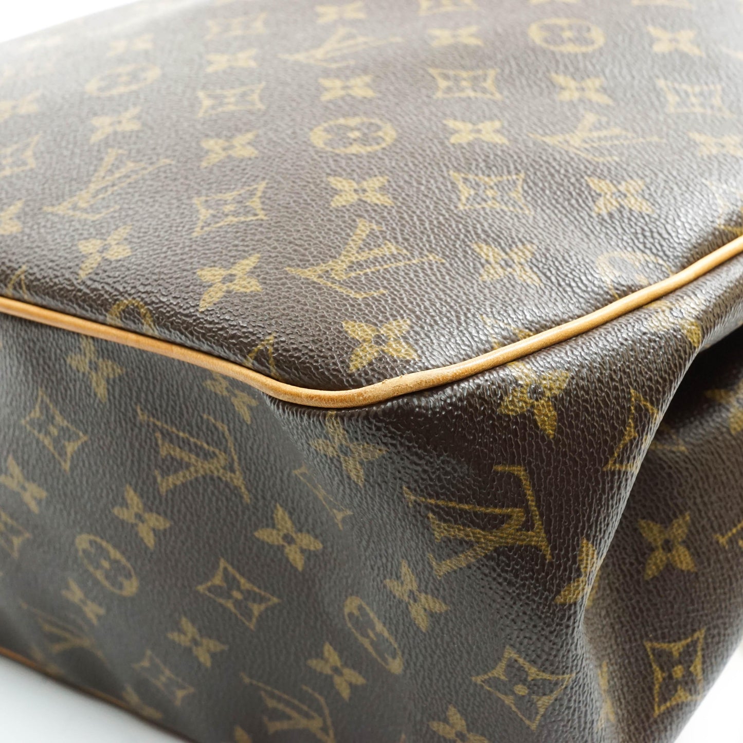 Louis Vuitton Batignolles Vertical