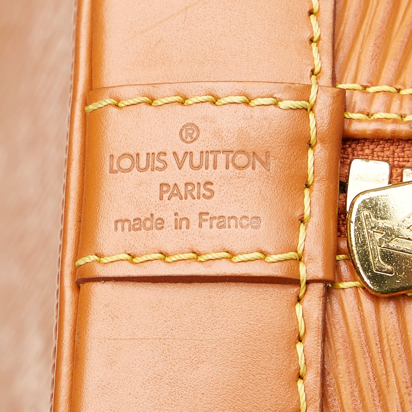 Louis Vuitton Epi Alma PM (SHG-26492)
