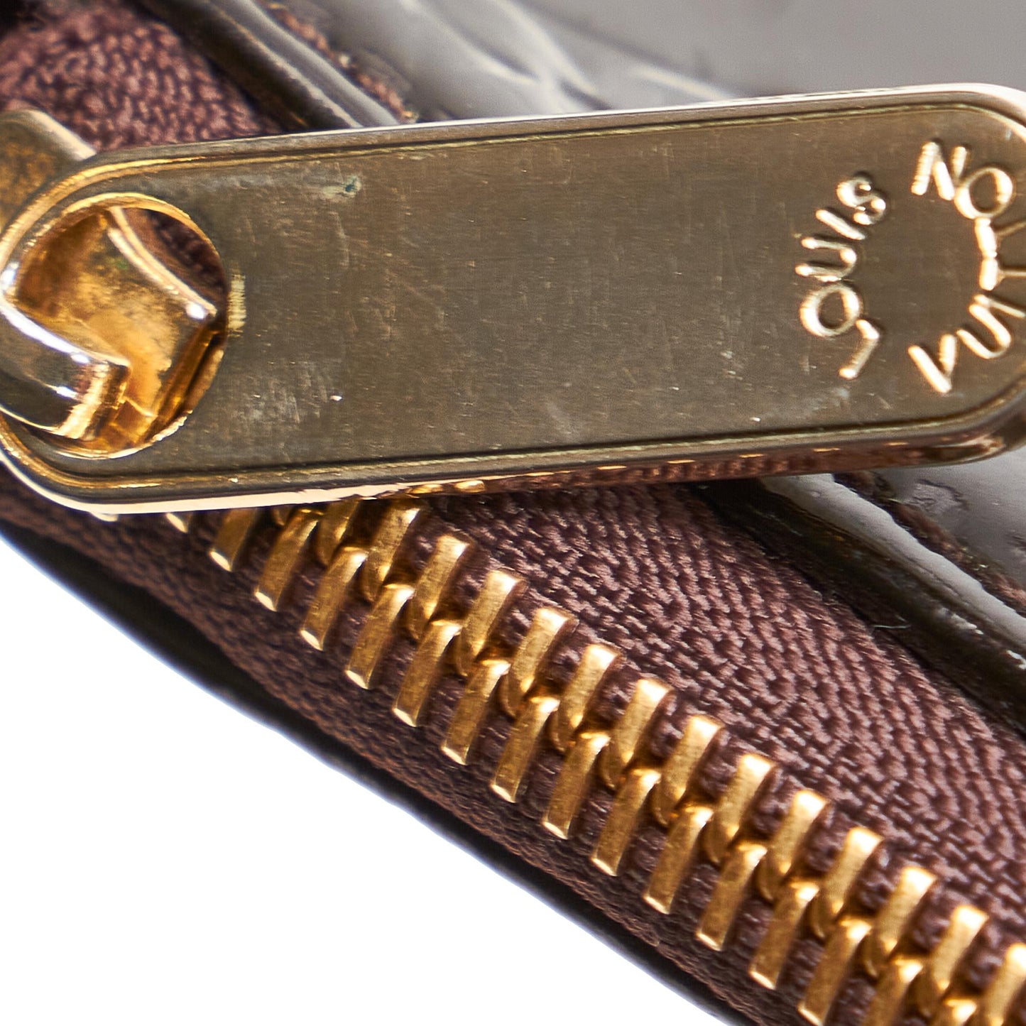 Louis Vuitton Vernis Bellevue GM (SHG-27390)