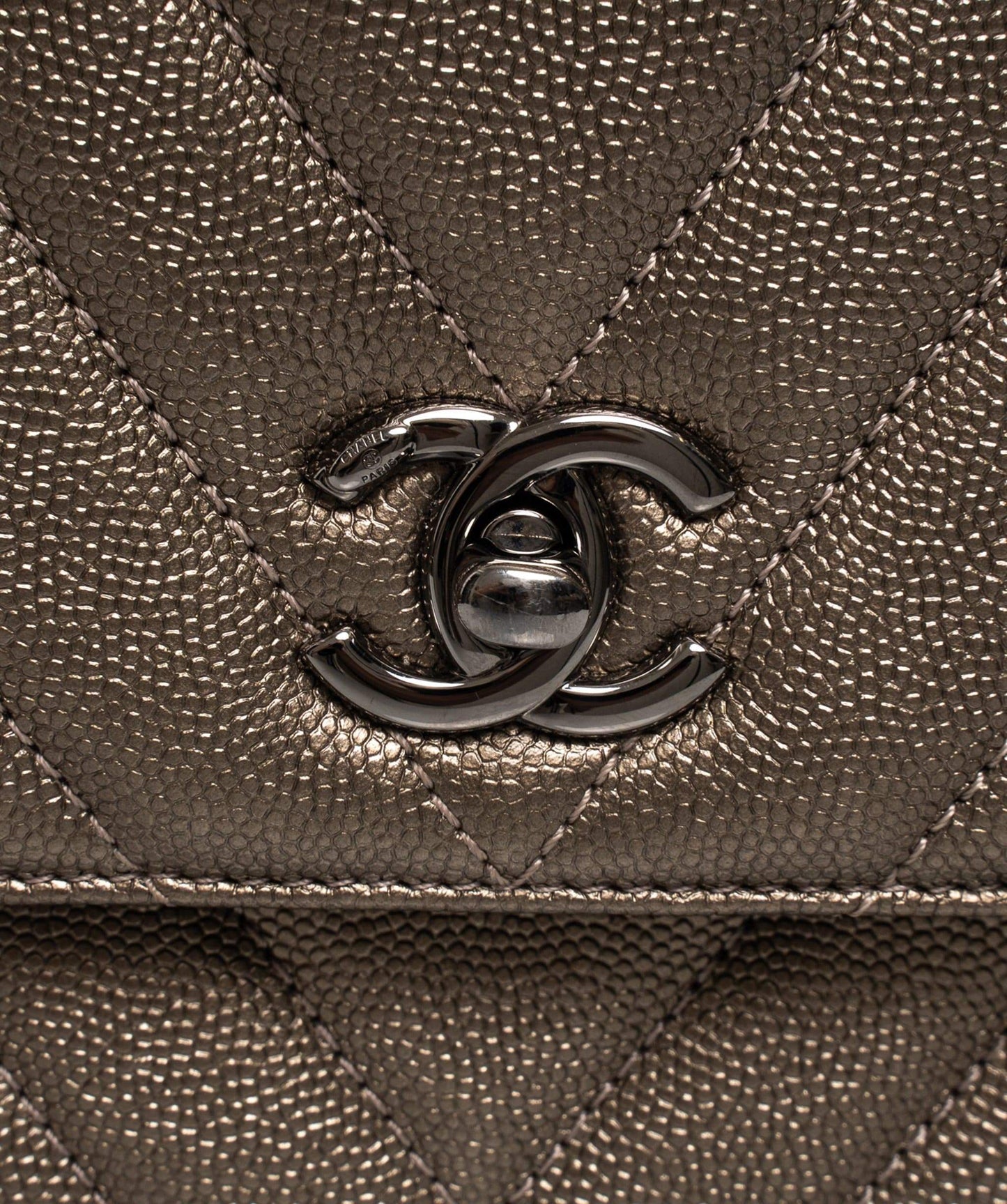 Chanel Coco Handle - AGL1313 - Cap N Wrap