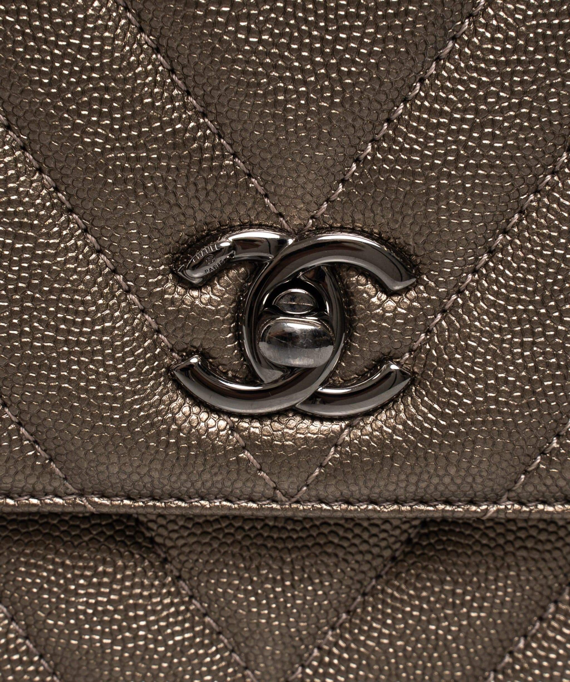 Chanel Coco Handle - AGL1313 - Cap N Wrap