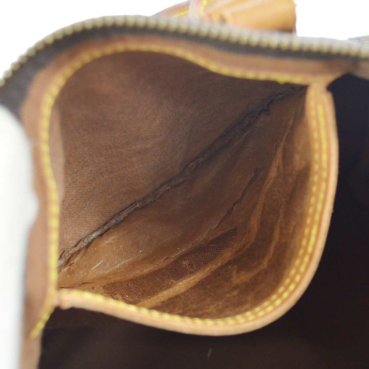 Louis Vuitton Speedy 25 Hand Bag Purse